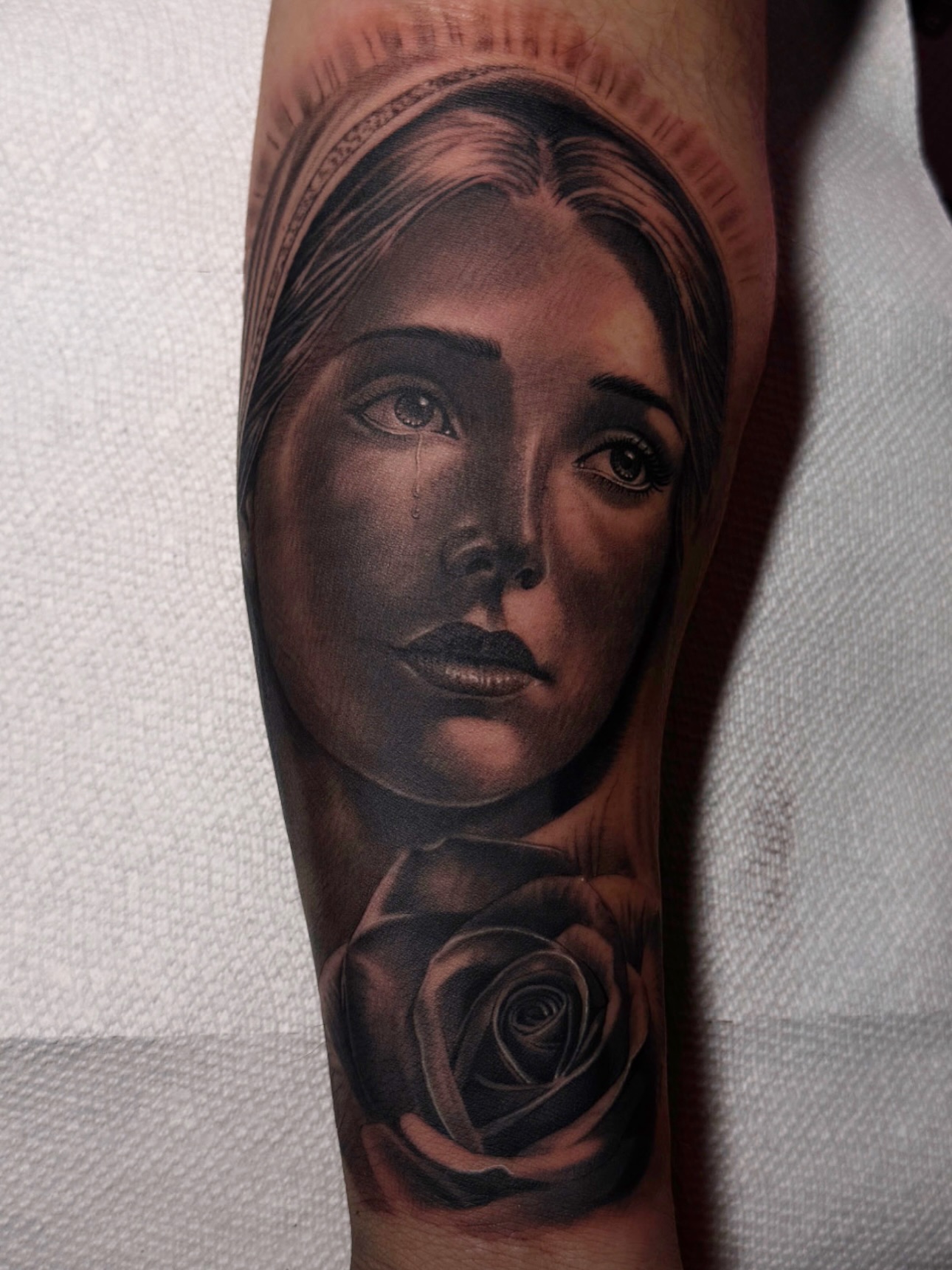Virgin Mary 🙏🏼
#dmvtattooartist #virginiatattooartist #virginiatattoos #dmvtattoos #virginmarytattoo