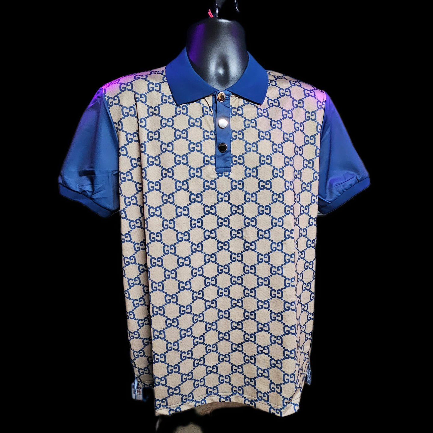 Men's Maxi GG SILK Cotton Polo
Condition: Brand New
Sizes: Large & XL
Color: Beige and Blue
Original Price: $990.00
Wright Way Wear PRICE: ๐ DM ๐