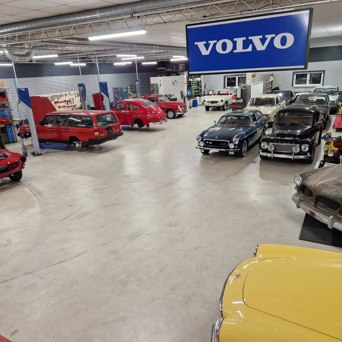 Wir sind Umgezogen❗️🇨🇭
Wir freuen uns euch nun an der Guggibadstrasse 10 in 6288 Schongau Begrüssen zu dürfen.
#volvo #volvoclassic #volvonation #volvopower #werkstatt #umgezogen #schongau #seetal #luzern