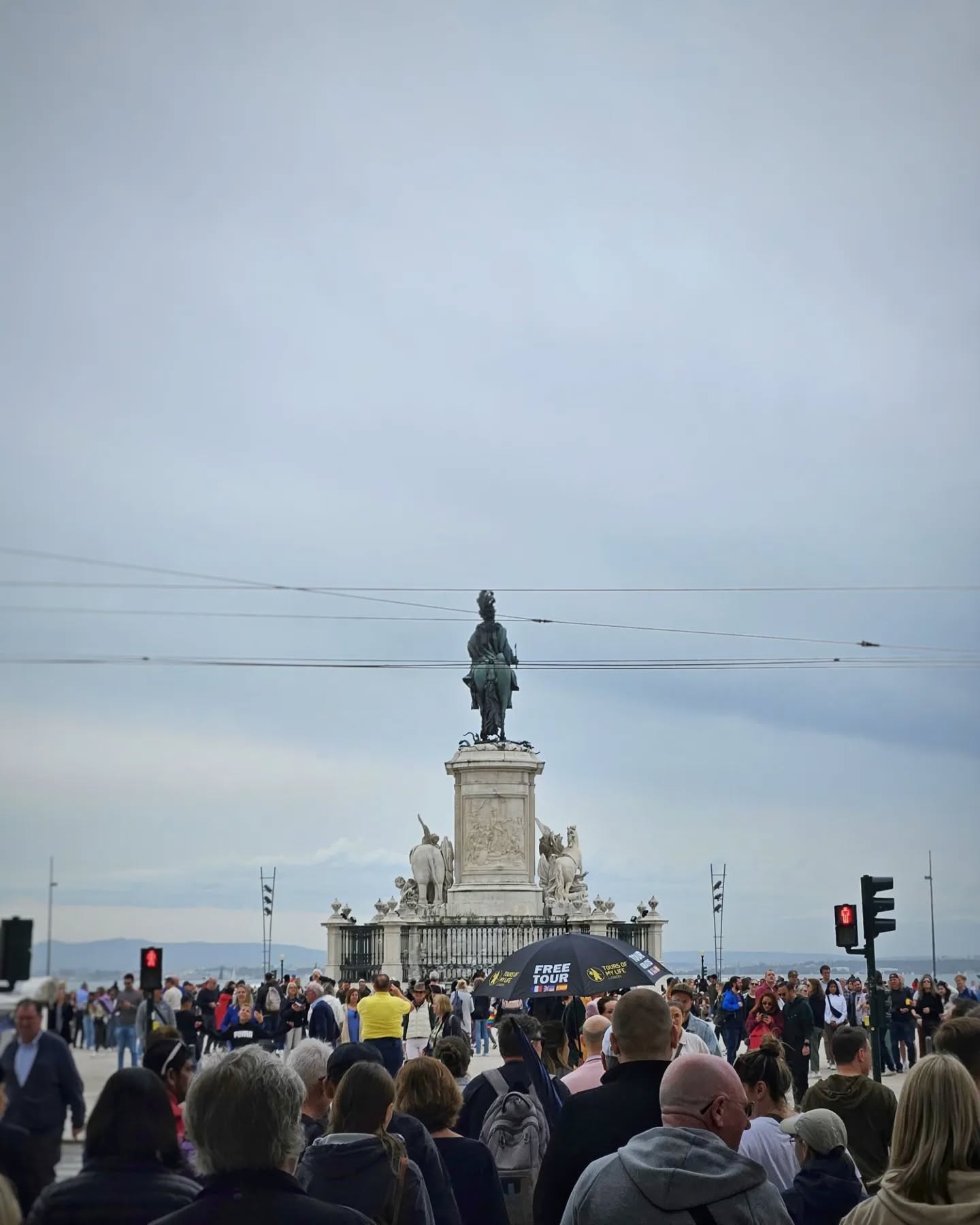 Spring time in Lisbon: perfect for a walking tour! 💛🌤️
#ToursOfMyLife #walkingtour #walkingtourlisbon #visitportugal #visitlisbon #spring #lisbonlovers #lisbontours