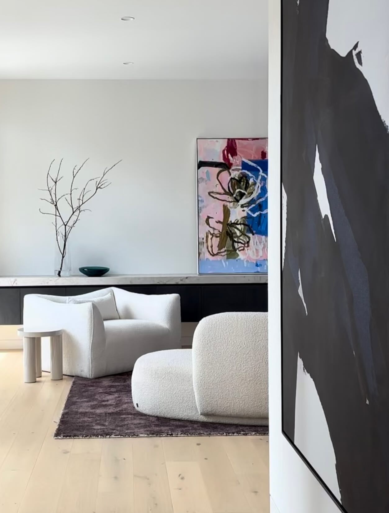 Staged to sell.
Property styling designed to elevate homes for market.