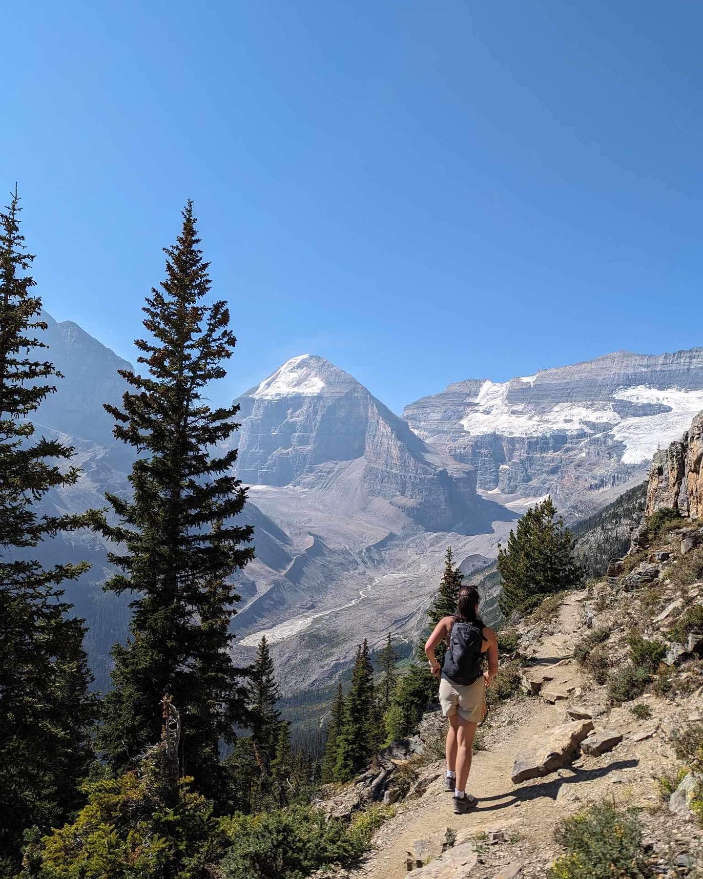 4 filles, un bear spray et un VR en Alberta 🐻