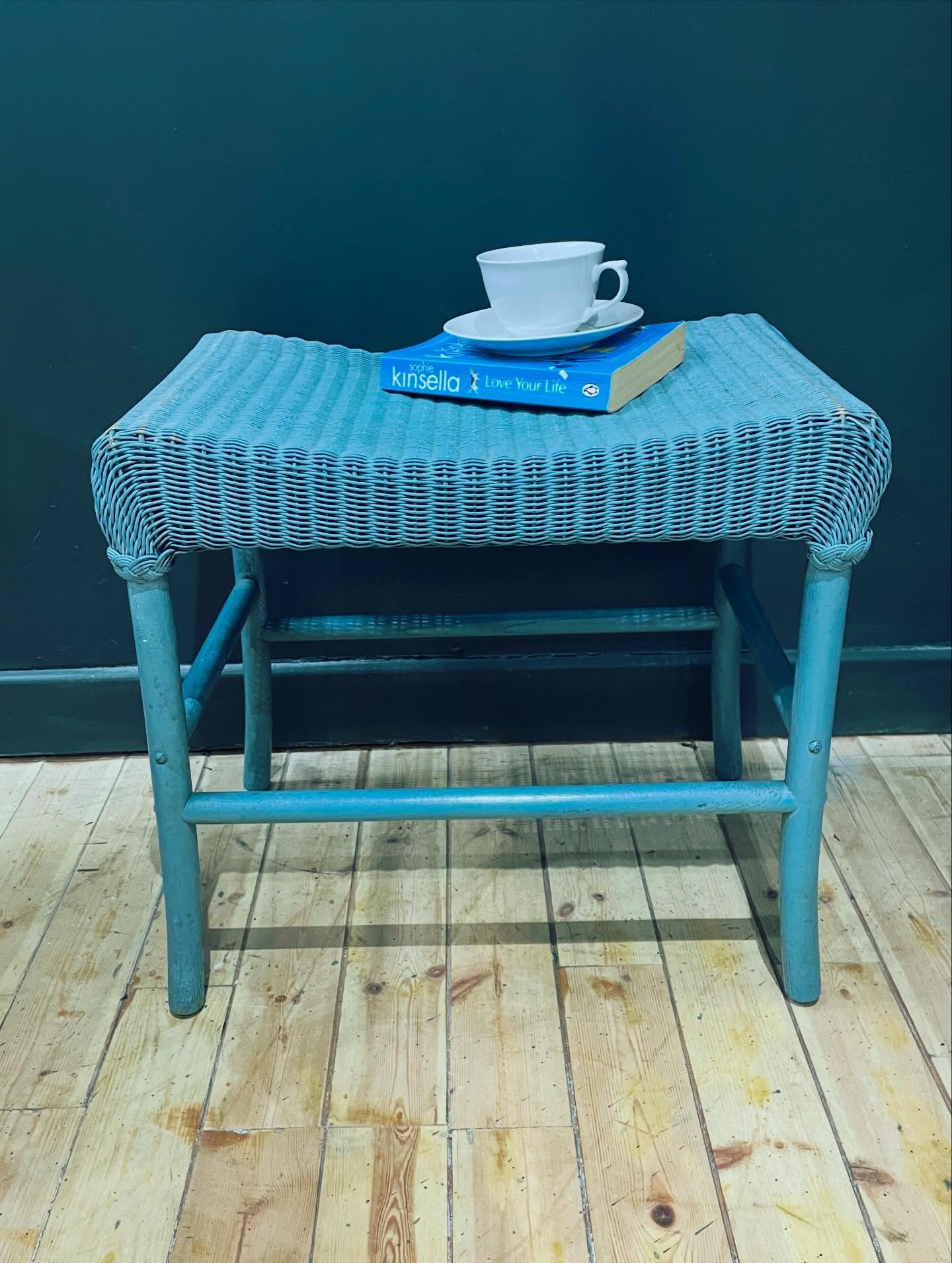 -SOLD-
Lovely blue wicker stool, makes a perfect seat to use indoor or outside. Light and easy to move round it’s handy for that extra little bottom when needed! Would also work well as a dressing table stool or in a work room £20
Spring is here, enjoy! 🌺 🌱
#stool #wicker #wickerstool