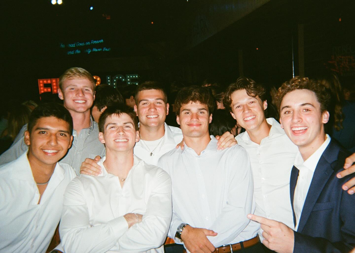 What’s up brothers☝️