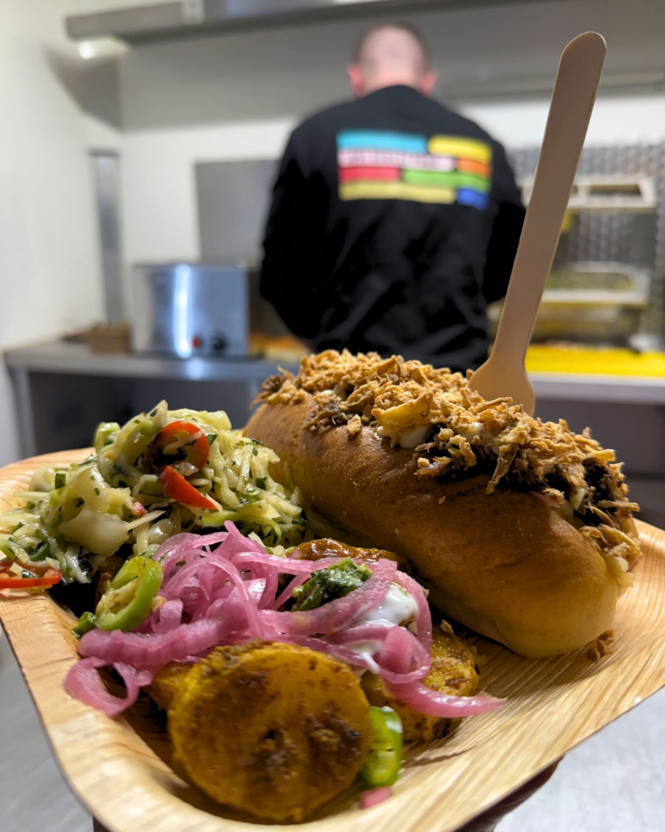 Our Street Rolls Catering Menu is built to stand out 🔥
From Pulled Beef, Thai Chicken & BBQ Pulled Pork to Lamb Birria and our famous Lobster Roll 🦞
Perfect for events, parties & corporate catering.
📩 Get in touch to book A91 Street Food
#a91streetfood #catering #dundalk #louth #corporate