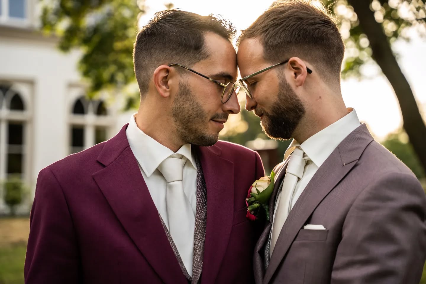 Stralende @ricstagram91 en @j.o.a.c.o_l.o.p.e.z bij hun bruiloft afgelopen donderdag 💙 Wat een mooie dag was dat!
#bruidsfoto #verloofd #bruidsfotograafdelft #bruidsfotografie #bruidsfotograafzuidholland #bruidsfotograafnederland #weddingphotographer #wedding #weddingphotography #wijgaantrouwen #trouwenin2022 #trouwenindelft #trouwenin2023 #ockenburgh #trouwenindenhaag