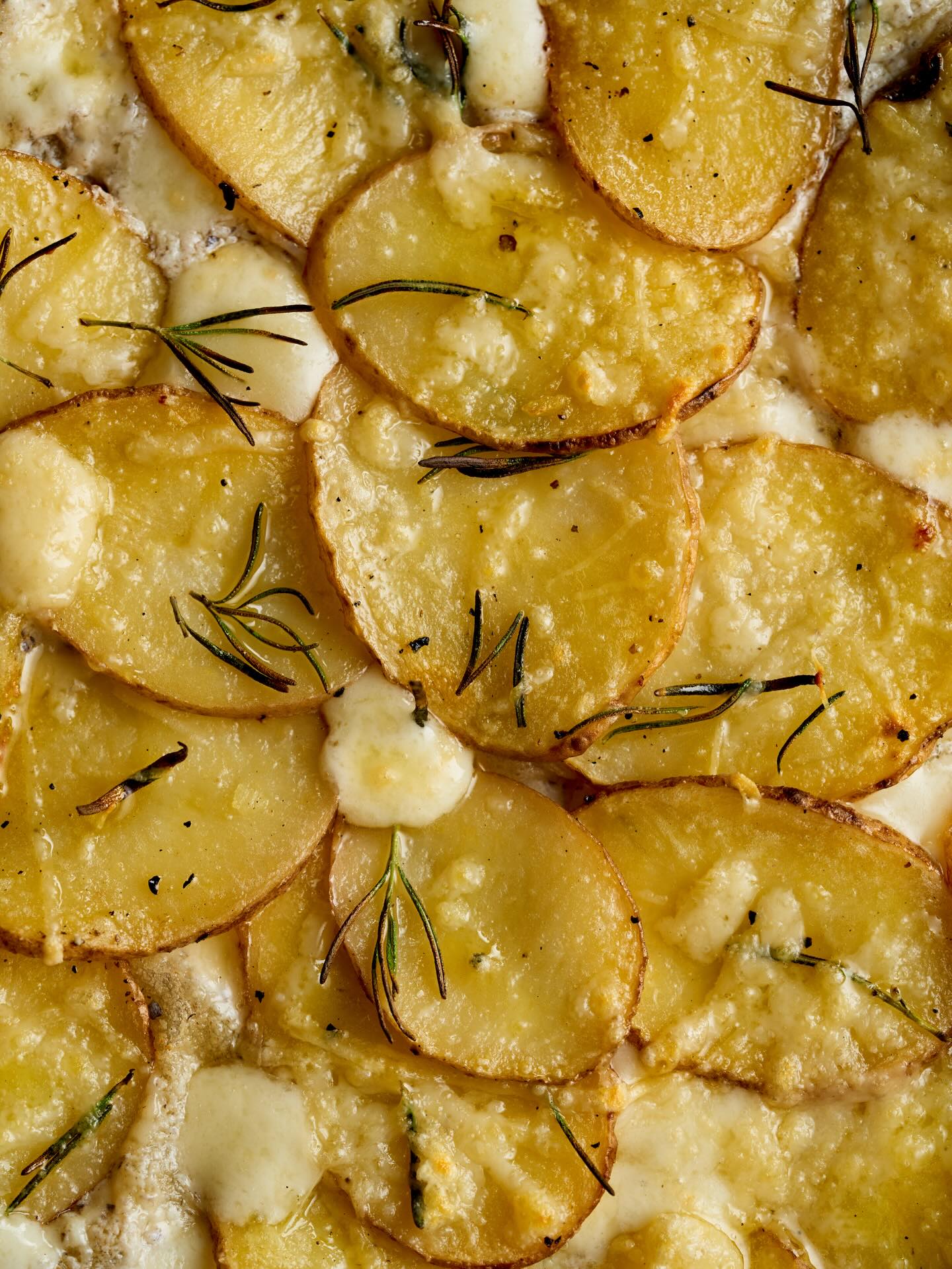 Serviço de hoje, executado com muito carinho, das 18h às 23h. Vem!