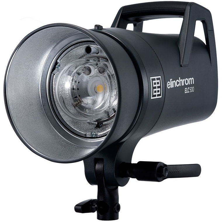 Elinchrom ELC 500 TTL Studio Monolight ⚡️
Modern stüdyo fotoğrafçılığının hızına ve dinamizmine uyum sağlamak için tasarlanan Elinchrom ELC 500 TTL, profesyonel iş akışınızı bir üst seviyeye taşımak üzere Flaşçı stoklarında! 📸
500 Ws güç kapasitesini tam TTL desteğiyle birleştiren bu yeni nesil paraflaş, en karmaşık ışık kurulumlarında bile saniyeler içinde mükemmel pozu yakalamanızı sağlar. HSS (Yüksek Hız Senkronizasyonu) özelliği sayesinde hareketli sahneleri kristal netliğinde dondurabilir, akıllı soğutma sistemi (Smart Pro-Active Cooling) ile en yoğun çekim seanslarını kesintisiz tamamlayabilirsiniz. Elinchrom’un efsanevi renk istikrarı ve dayanıklılığı, çeyrek asırlık teknik servis deneyimimizin sunduğu tam güvenceyle stüdyonuzun en güvenilir parçası olacak.
Detaylı teknik özellikler ve sipariş için:
👉
https://www.flasci.com/product-page/elinchrom-elc-500-ttl-studio-monolight
#Flaşçı #Elinchrom #ELC500TTL #Paraflaş #StüdyoIşığı #ProfesyonelFotoğrafçılık #PhotographyGear #HSS #TTL #StudioLighting #FotoğrafEkipmanları #IşıkSistemleri