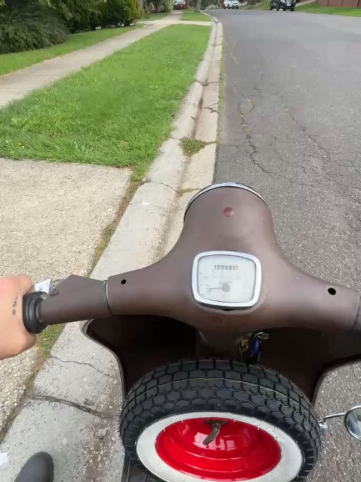 This GNC resurrected 1958 Vespa VNA RatRod is back at base for a tune up.
Taking a passenger on my test run means that she can do a but of filming .... whilst we both enjoy a ride on this 67 year old classic