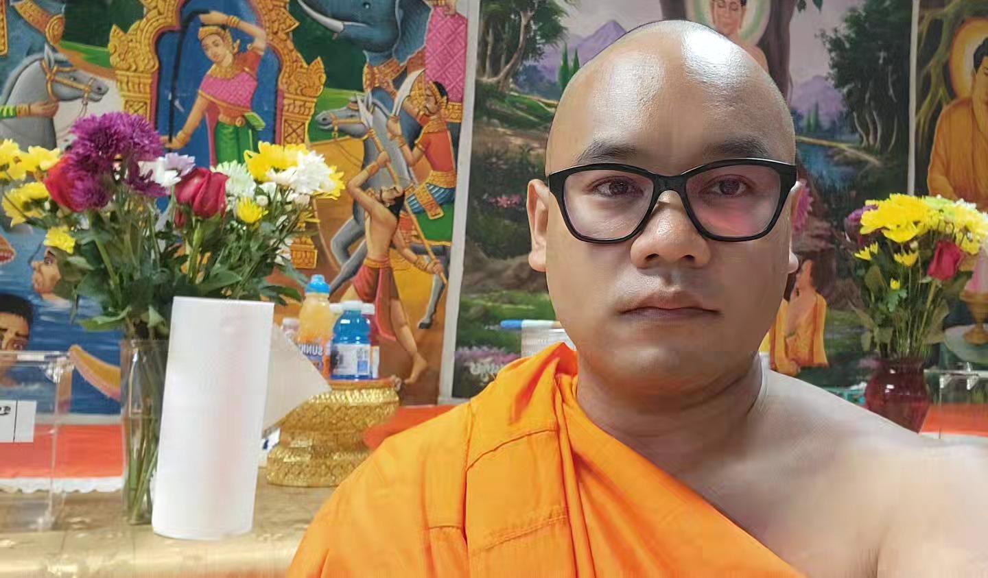 I was a monk again this weekend, though I'm saddened that it was so soon after the last time. Again I was joined by my uncles and my brother, and again I shaved my head bald.
I'm not used to it just yet, and when I see my head- I think of my grandmother's final days, with her hair also gone- though hers was because of chemo. I spent a lot of time in the monastery thinking of her.
I think, despite how sad the occasion was, how exhausted everyone was, it was a really great time spent with family. It hurts, but I think we'll be okay. ❤️
Thank you so much for all your love and support. Your kind messages meant a lot, and I appreciate every single one.
🙏❤️