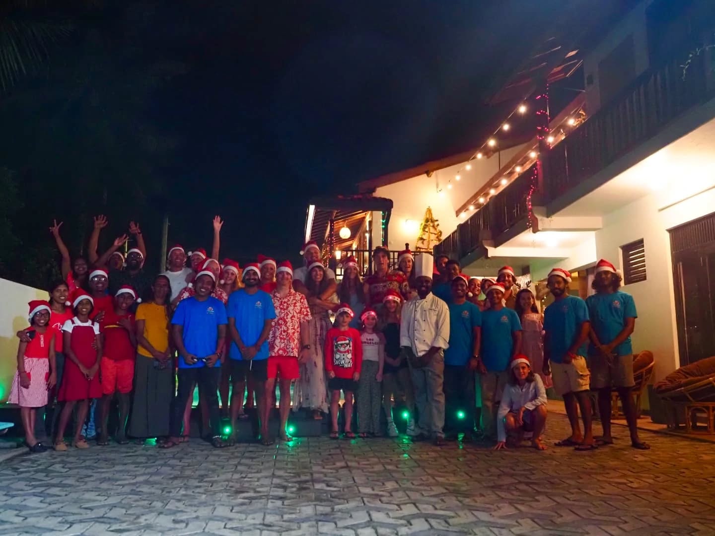 🎄 Merry Christmas from all of us at Lion’s Rest! 🌟 Last night’s celebration was truly magical, and we are so grateful to have shared it with our incredible guests. Thank you for making the past 11 years unforgettable – here’s to many more beautiful moments together! ❤️🎁 #LionsRestChristmas #11YearsOfMemories #ChristmasByTheSea
📸 @ashtonsdunn7