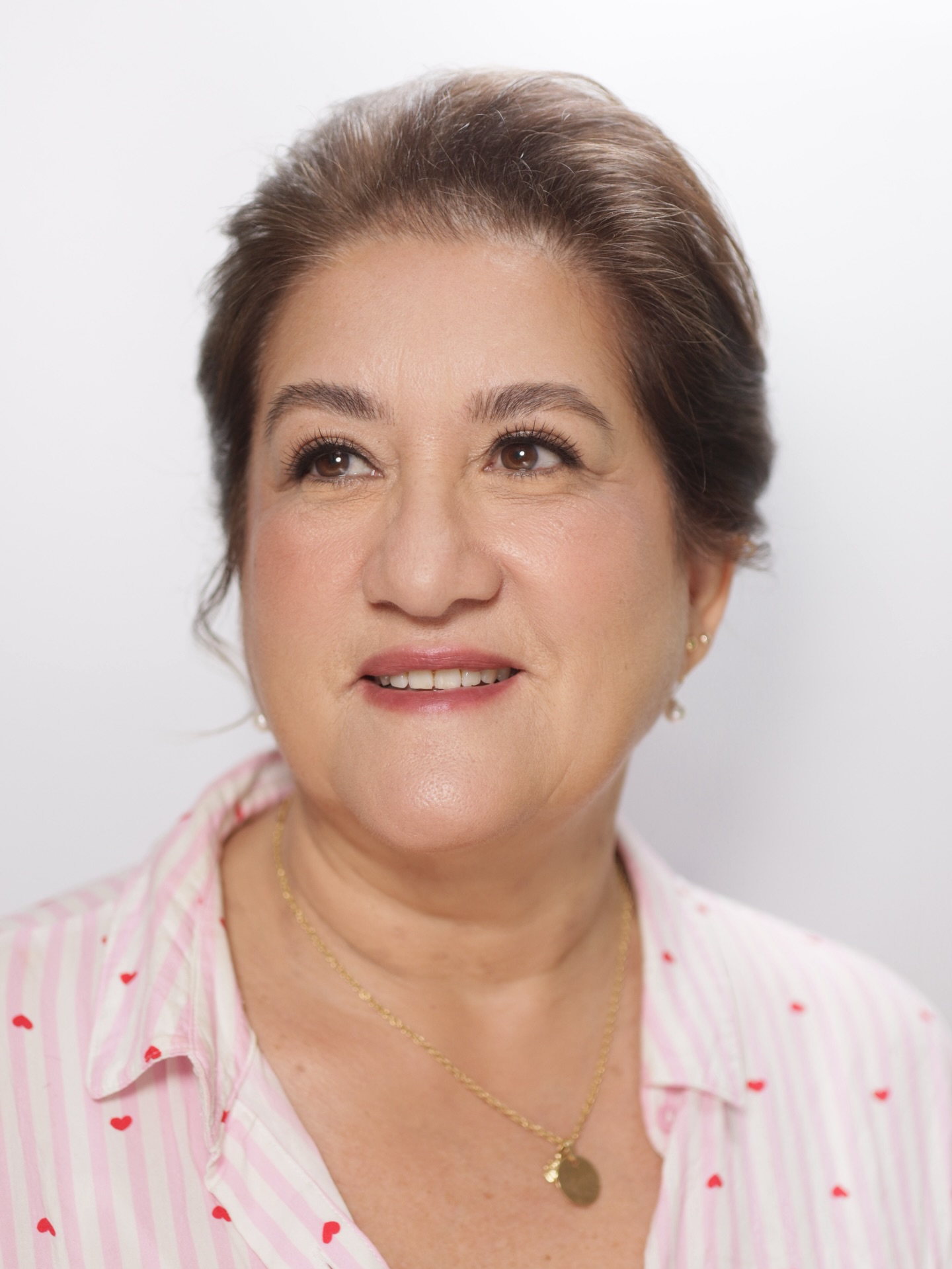 Beautiful Mother of the groom
Makeup @ennahtrinidad
Hair @albertmuyohair
#makeupbyennahtrinidad
#byennahtrinidad
#ennahtrinidadmakeupartistry
www.ennahtrinidad.com
byennahtrinidad@gmail.com
@ennahtrinidad
fb: ennahtrinidadmakeupartistry