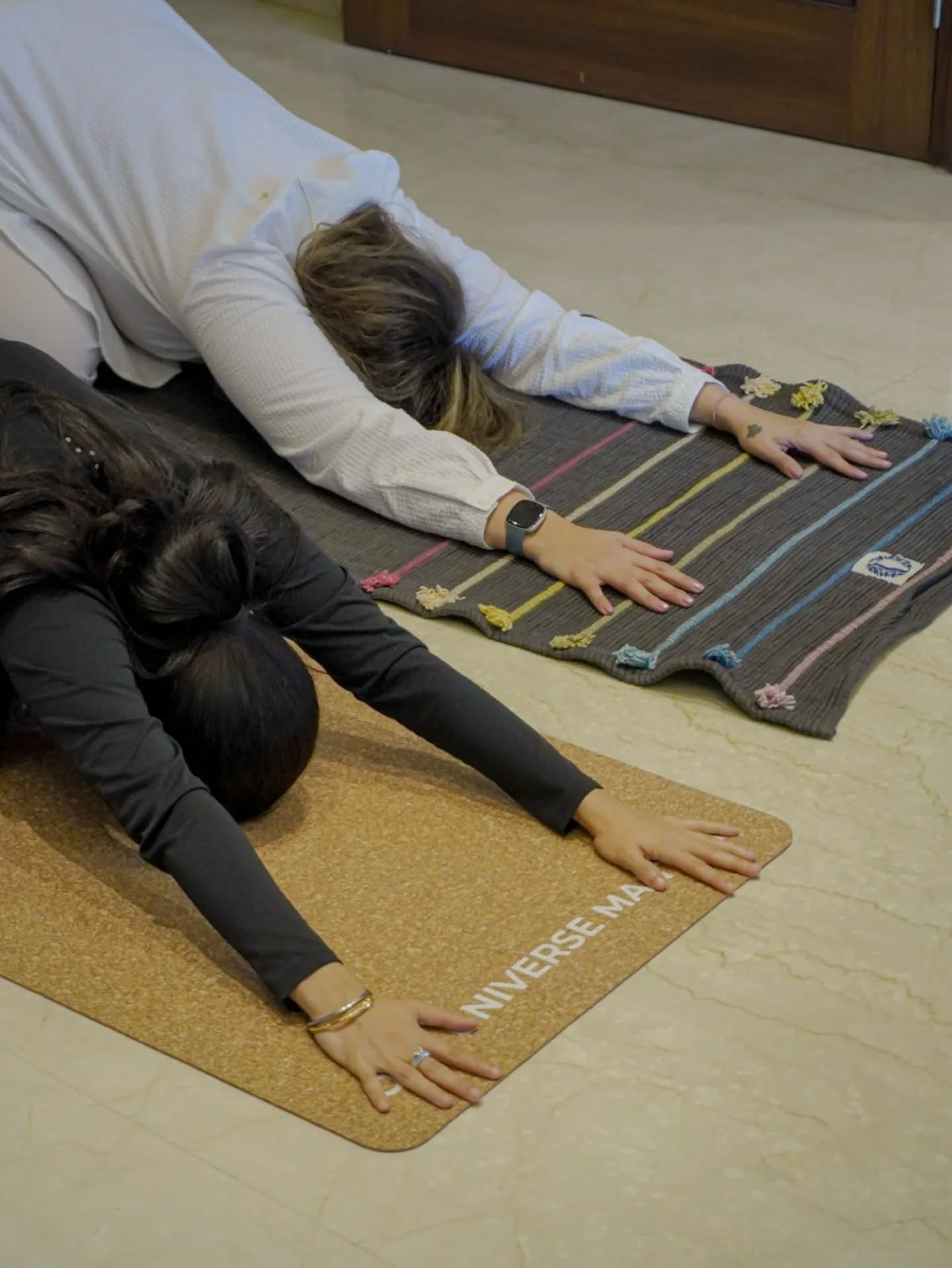 Stillness is also a posture.
Yoga isn’t only about movement.
Some of the most meaningful moments appear in the pause between postures.
Take one slow breath before scrolling further.
#yogamats #sustainability #ecofriendlymats #oumyogamats #oneuniversemantra