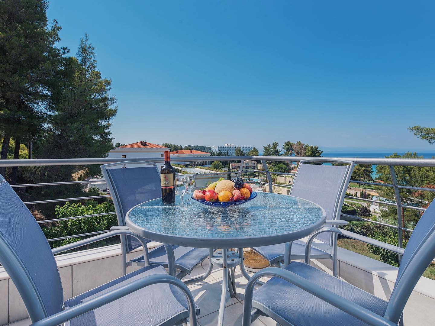 Have a blessed and beautiful Sunday ๐น
@aegeanresidence #aegeansea #seaview #balcony #greece #travelgreece #halkidiki #luxuryvillas #familyvacation #sun