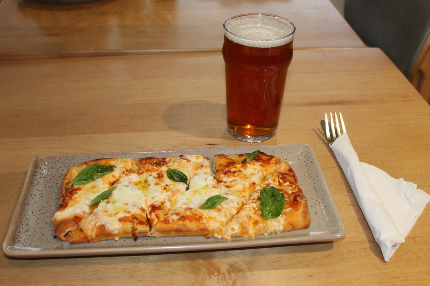 This could be your pre-boarding view!
Find us @yvrairport in the domestic terminal 