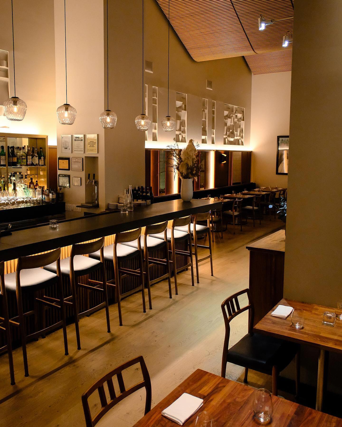 Friday night vibes @ Aquavit.✨Two Michelin star Scandinavian style restaurant featuring our Møller 64 armchair and custom 79 barstool from @designwithinreach.
@aquavitnyc offers exquisite seasonal Nordic cuisine in an incomparable restaurant setting, located in Park Avenue Tower at 65 East 55th Street between Park and Madison Avenues in Midtown New York. With respect to tradition, a penchant for excellence and the conviction to try new techniques and ingredients, Aquavit transforms Nordic cuisine with extraordinary care.
.
.
.
#moller #møller #madeindenmark #danishdesign #interiordesign #midcenturymodern #scandinaviandesign #home #chair #collaboration #photography #architecture #handmade #newyork #nyc