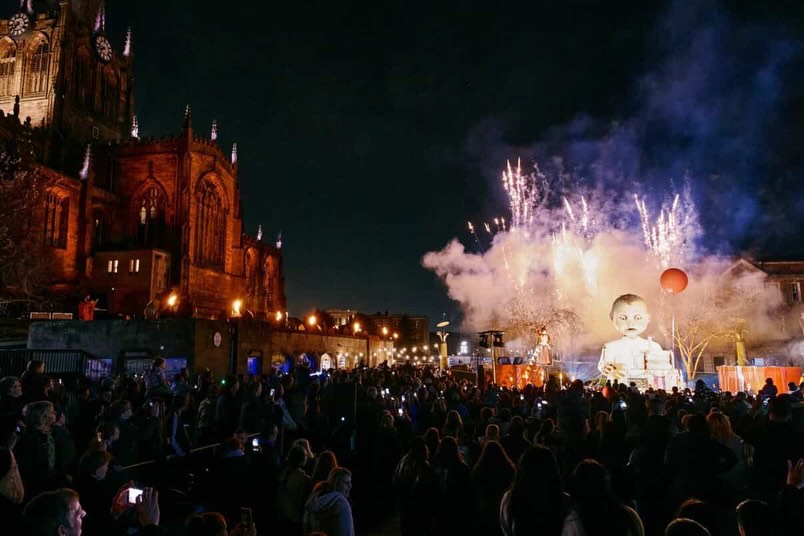 Huge congratulations to all the @childrenscapitalofculture @grimmandco @rmbcevents teams for such a brilliant closing event! Completely bonkers, led by the imaginations of Rotherham’s children and young people.
What an amazing way to celebrate the official end of it all. Big respect to our ex-music maker trainee @gracebowerr who led on this magnificent event! Well done Grace!
We were happy and privileged to play our part in this as ever, thanks to @zebedeecbudworth and @alina_ehret_luthier for the last minute performance on the main stage!
This moment belongs to the children and young people of Rotherham, who, through it all, have been the focus!
What a joy to see your creativity shine. You are the future!
📸 @sammcqueen.ig @abbierose_photography_
#childrenscapitalofculture #youthvoice #rotherham #rotherhammusic birthdayparty