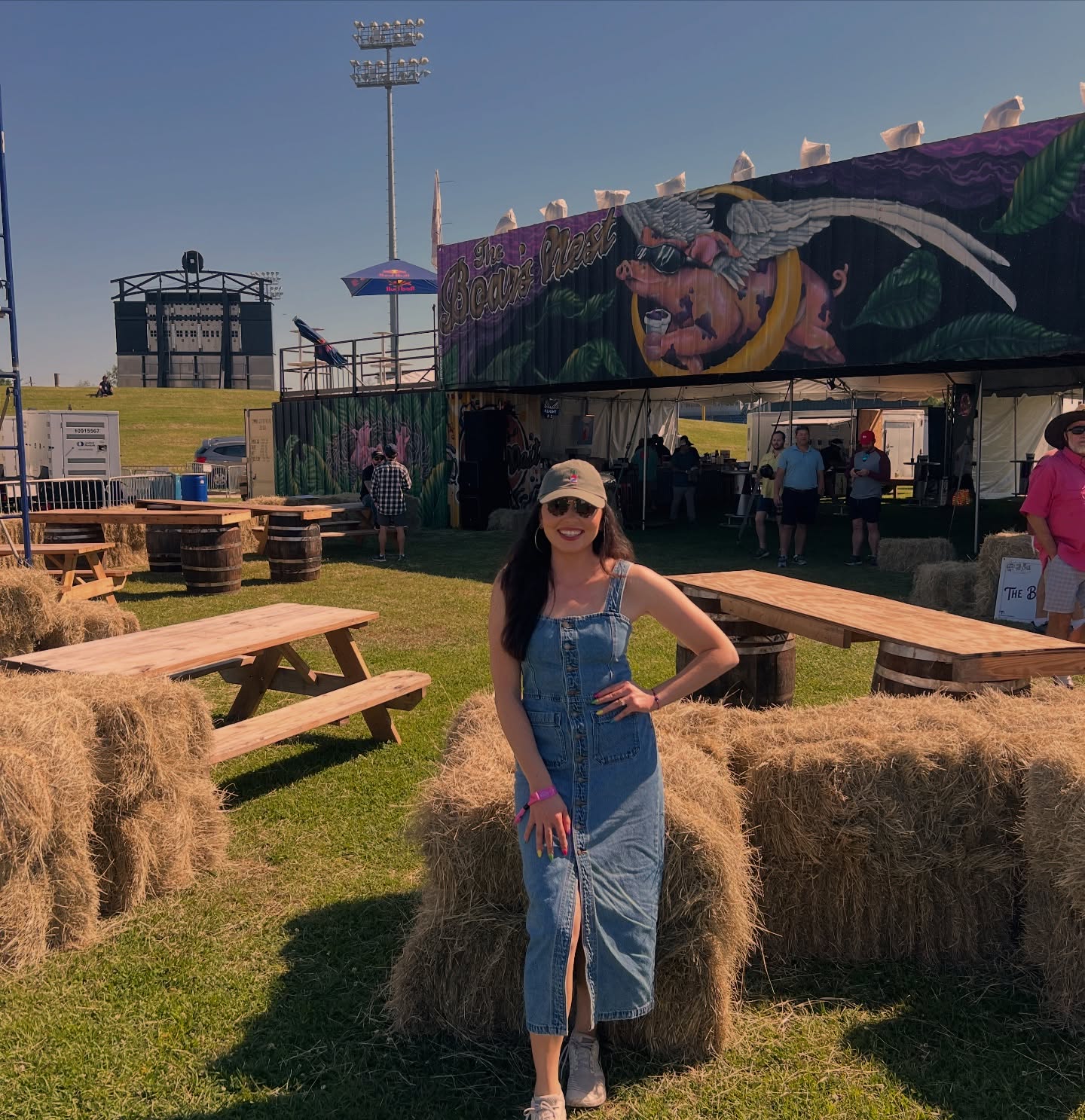 GIVEAWAY @hogsforthecause 🐽
-
Winner is @curlzfodayz
-
I’m partnering with Hogs to give one lucky winner 2 general admission tickets! Hogs for the Cause raises money to support families, fighting pediatric brain cancer. The event is happening April 10-12 at the Lakefront! Giveaway ends March 25th.
-
Here’s how to enter:
1. Follow @eatenpathnola & @hogsforthecause
2. Repost or like this reel
3. Tag your friends in the comments. Unlimited entries just tag each friend in a separate comment.
-
Bonus entries: share in your story and tag me!