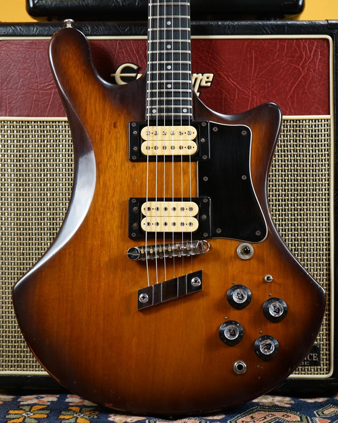 Super hot 1977 Guild S-300D.
Factory-fitted with DiMarzio humbuckers, which are pretty desirable in their own right.
No breaks, original finish and sustain for days (if not weeks).