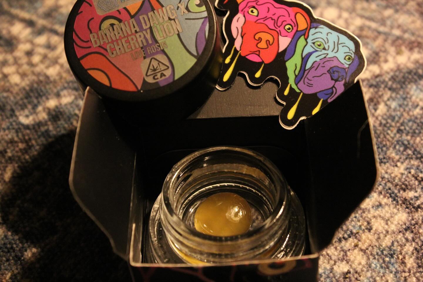 When the dab hits 😶🌫️🙂↔️🤤🍯
This Banana Dawg x Cherry Lion is impeccable.
Honey Butter never fails and can do no wrong. Everything they cultivate is done with much love and precision. Thank you for providing QUALITY to the people. 🤌🏼✨ @honeybutter_rosin_co
#honeybutter #rosin #freshpressed #dab #cannaqueen #themarijuanamedium