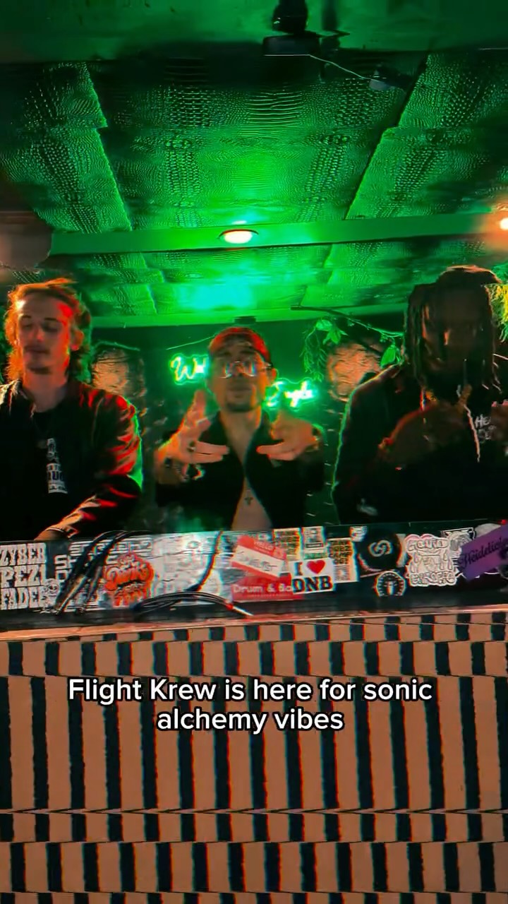 Wait… this your invite.
The Flight Crew is landing TOMORROW ✈️
@iam.solodolo @strolokomodo @real_rugrat @ralphion1hunnid @your_cuppa_jo @fadedresto and @hey_its_valentine already OTW, are you?
6PM • Jungle Hollywood @junglehollywood
You pulling up or watching from your phone?
#Astraea✨ #ArtistShowcase #LAEvents #NextUp #LivePerformance