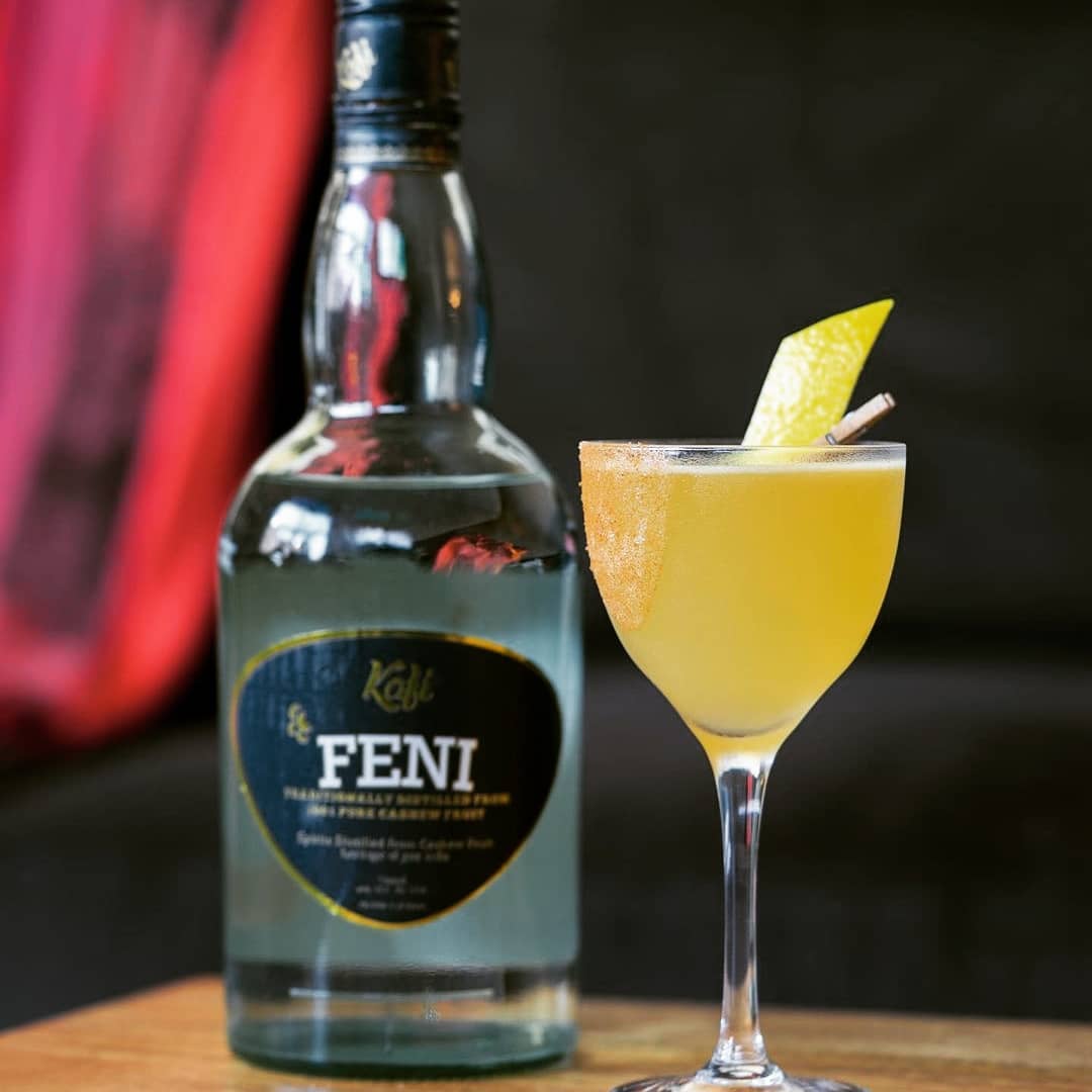 Reposted from @parttimemixologist
Feni Sidecar
⦿ ¾ oz Kafi Feni @kafifeni
⦿ ½ oz Cognac
⦿ 1 oz Cointreau
⦿ ¾ oz Fresh Lemon Juice
⦿ Cinnamon Sugar mixture (I used 1 part cinnamon to 2 parts sugar)
⦿ Lemon Peel
Instructions: ➊ Grab a coupe glass and line the rim with a cinnamon sugar mixture. ➋ Add the Kafi Feni, Cognac, Cointreau and lemon juice to a shaking tin with ice and shake well and double strain into the coupe glass. ➌ Express lemon peel and garnish.
@kafifeni graciously gifted me a bottle of their Cashew Apple Liquor, a spirit that's made in Goa, India. It's made by extracting the juice from cashew fruits and then fermenting it in distilled copper pots in small batches.
I initially drank some on the rocks - it has a light sweetness and a slightly nutty taste with hints of honeysuckle.
I thought it’d be interesting to have in a Sidecar with some cinnamon sugar. The Kafi Feni gave the drink a light nutty flavor, increased the overall fruitiness and paired well with the cinnamon.
Cheers and Happy Wednesday everyone!
.
.
.
#Cocktails #Cognac #Cointreau #Lemon #Cinnamon #Sugar #कॉकटेल #DrinkResponsibly