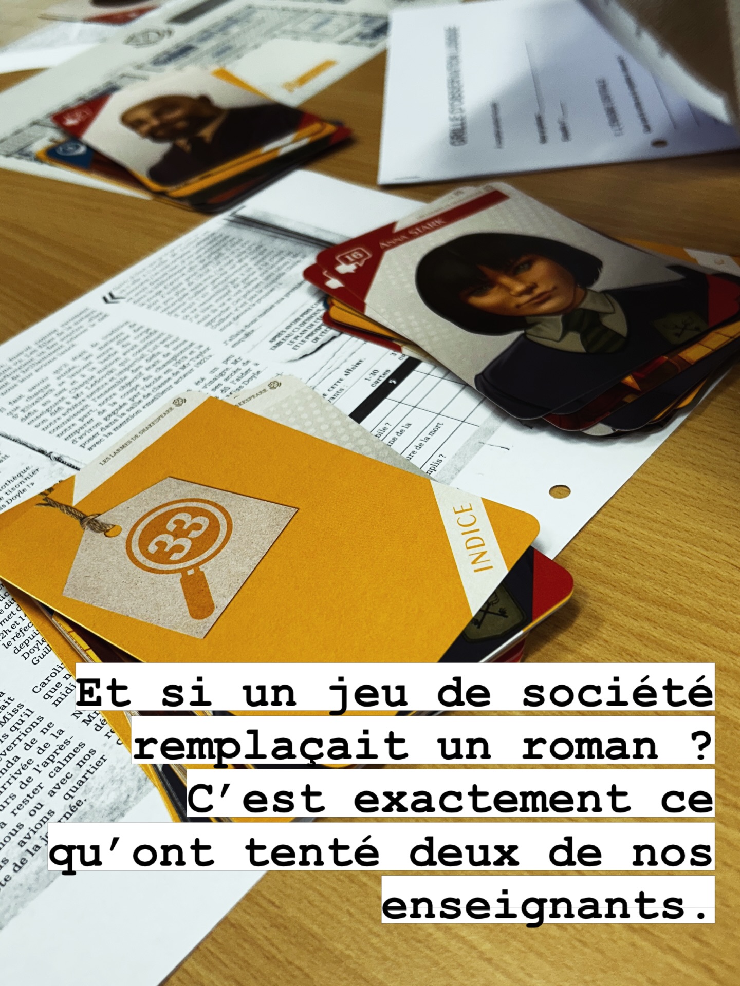 🎲 On aurait pu ouvrir un roman. On a choisi un jeu de société.
Pas par facilité. Par conviction.
Quand les élèves interrogent des suspects, croisent des indices et débattent pour trouver le coupable — ils sont dedans. Motivés. Acteurs. Et sans s’en rendre compte, ils comprennent les codes du roman policier mieux que n’importe quelle leçon classique ne l’aurait permis.
Sortir des sentiers battus, ce n’est pas renoncer à l’exigence. C’est trouver le chemin qui donne envie d’avancer.
Jouer pour apprendre. C’est sérieux. 🎓
#pédagogie #enseignement #apprendreautrement #romanpolicier #suspect
