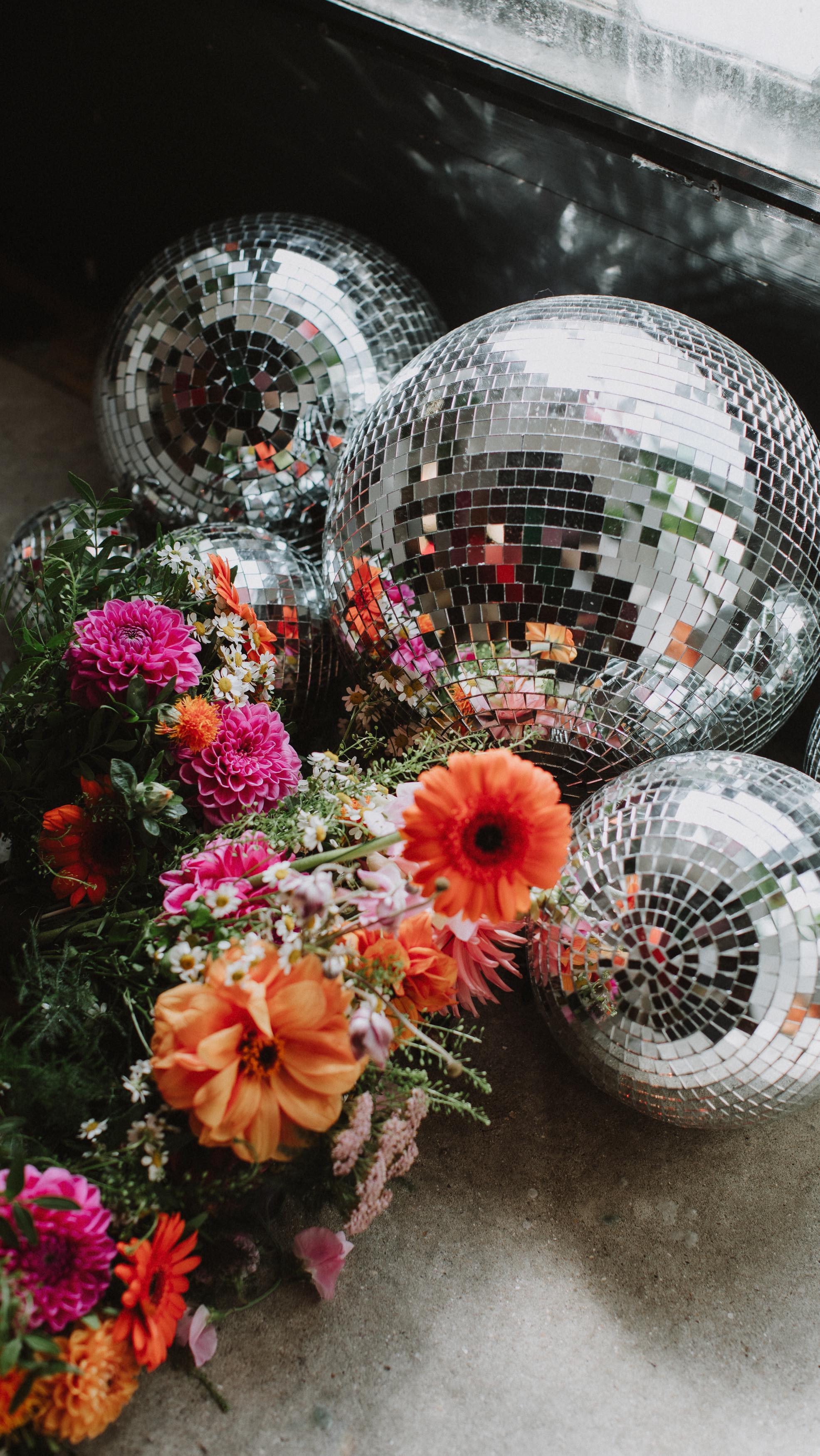 Everyone forgets about the dirty work that has to go on behind the scenes of a wedding to make it happen. The deliveries, the furniture moving, the decorating. And you might be wondering how you're going to persuade all your friends to help you with the heavy lifting ahead of your big day. But don't stress - just hire the Luna girls to do it instead.
We are not just wedding planning experts - we are also some of the strongest, most independent women you've ever met. And we can be on hand to help you with all the dirty work ahead of your wedding day, so you can focus on the fun parts. Need ceremony chairs putting into place? We've got it. Need to hire all of your wedding breakfast furniture? We've got a van we can bring it in. Disco ball rigging? Honestly, Charley loves being up a ladder so just let her do it.
With our Hire and Style packages, you can have us on board to get the tricky jobs done - saving yourself and your groomsmen a whole load of hassle. Whether you're just looking for our time, or if you want to throw furniture hire into the mix, we've got a range of packages that might suit your needs. So drop us a message and see how you can get some of Sussex's strongest gals on hand to help. We're your daddy 💪🏻
Cover 📸 @hannahrichards_photography
#WeddingPlanners #WeddingPropHire #sussexwedding #2026wedding #FatherFigure