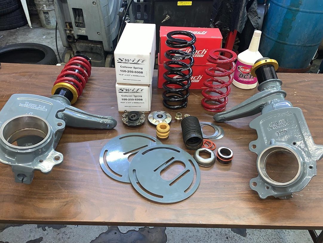 Made this custom coil-overs and they’re almost perfect. They do great for everyday driving and for track days. This is version 1.0. @audi @quattro @audi_s6_c4_2.2_turbo_quattro @audi_s6_c4 @audiclub_potomacchesapeake