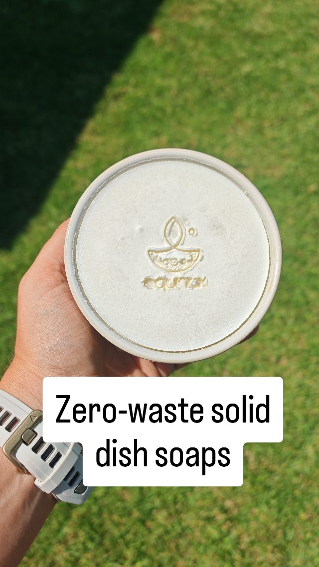 Launching our new, zero-waste solid dish soaps.
Sold in beautiful, reusable ramekins with natural-bristle bamboo scrubbies, these are an aesthetic and conscious addition to your sink area.
The soap is 100% coconut oil, very lightly fragrance with lemon and eucalyptus essential oils. The addition of citric acid helps cut through grease.
Here it is in action against bacon grease - we're happy to say it passed the test!
#ecofriendlyliving #sustainableliving #cleanhome #consciouscleaning #equinoxbodyandhome