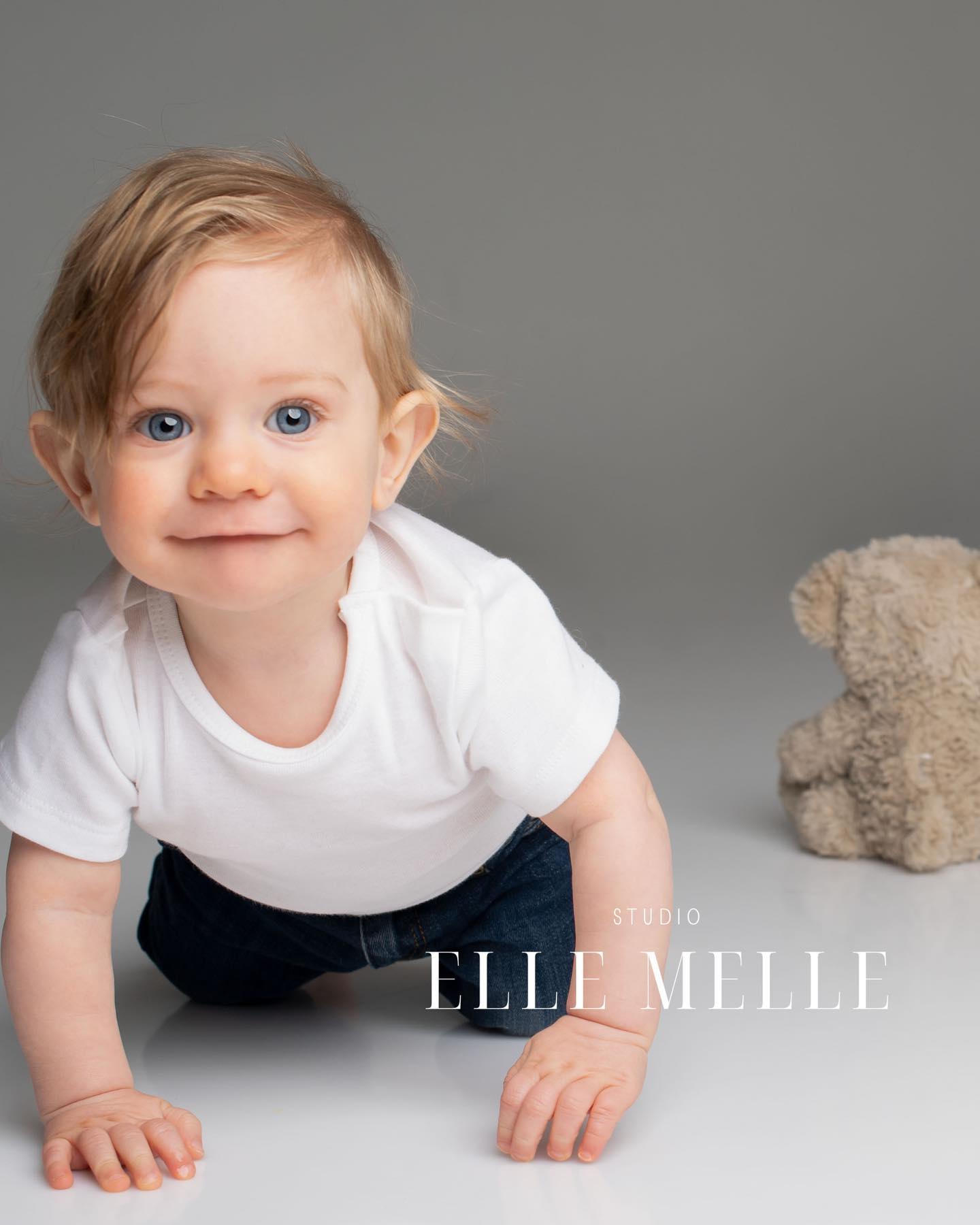 Søskenkjærlighet 🥰 Det er en fryd å fange disse øyeblikkene 📸
#søskenkjærlighet #søsken #søskenfotografering #søskenfoto #1årsfotografering #fotograftrondheim #fotograf #fotografmonicaholten #studioellemelle