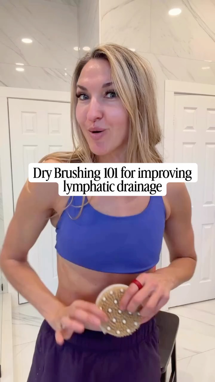 I’ve said it before and I’ll say it again… one of the most underrated factors in your overall health and how your skin (and even your facial structure) looks is lymphatic drainage.
One of the easiest ways to support lymphatic flow?
Dry brushing.
Follow along with today’s tutorial 🤍
Make sure to watch the linked reel on how to open up your lymphatic pathways before you start. It makes a difference.
A few things to keep in mind:
✅Always brush toward your lymph nodes (upward + inward)
✅Light pressure is key. This is not about scrubbing your skin raw
✅Think movement, not exfoliation
✅A few minutes is enough. Consistency > intensity
✅Best done before showering on dry skin
➡️Why it works:
Supporting lymphatic flow can help reduce puffiness, support circulation, and give your skin that more sculpted, refreshed look over time.
Save this post and do it with me every day this week 🤍
#DryBodyBrush #LymphaticFlow #FrowniesCanada #GlowingSkin #beautyfromwithin
#glowup #spatreatment #selfcare #naturalhealing