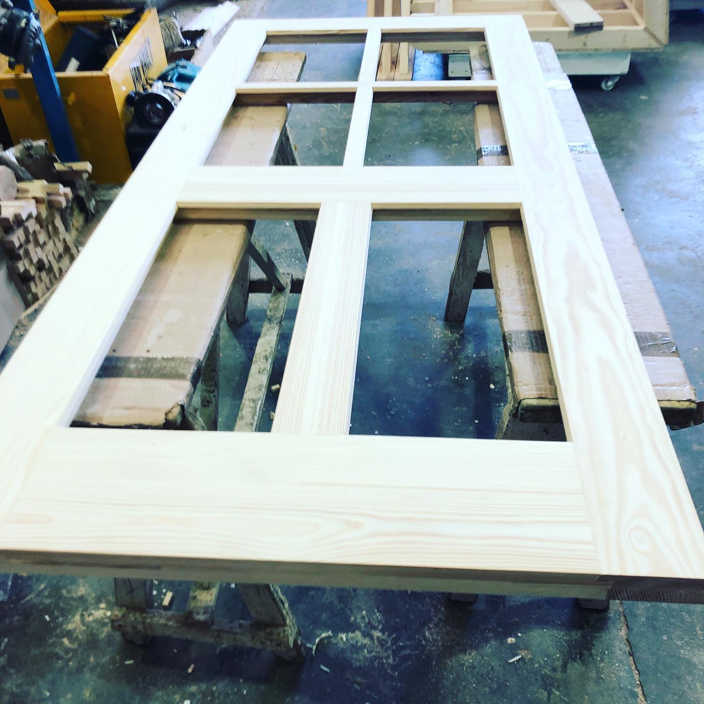 Series of scandinavian redwood doors 🚪✅⚒#madetomeasure #joinery #design #redwoods #machinery