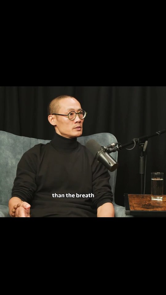 The body is where the Breath is.
Shaolin Master Shi Heng Yi @shihengyi.online on the @disruptorspodcast
Mentioning @iceman_hof on this part talking about the importance of breathwork to find presence.