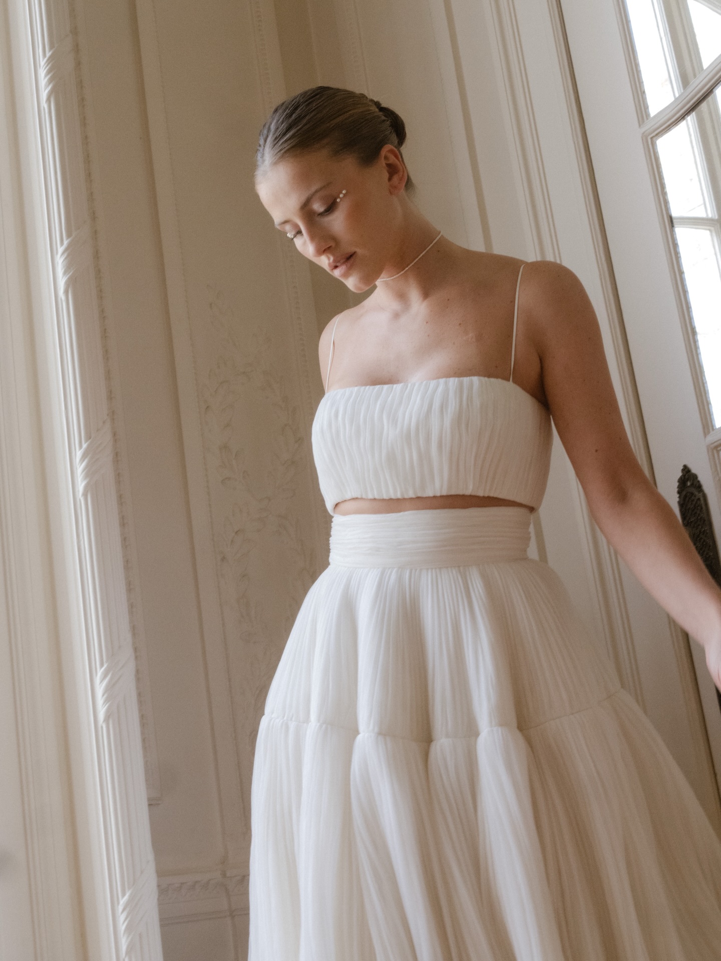 The moment, the girl, the team 🤍
Oranisation @thisisengaged
Art Direction & styling @__immer
Photography @elkevdende
Videography @ferm.video
Content creation @digitaldiaries.be
Flower Styling @anneliesvansantflowers
Venue @hetnotarishuisantwerpen
Deco & rentals @wonderrentals.be
Bridal wear @september___bridal
Jewelry @atelierrozemarijn
Make up & hair @blanche_beautysalon
Wedding cake @pinchofsaltpastry
Personalisation @lettersenzo
Model @s.rbyx