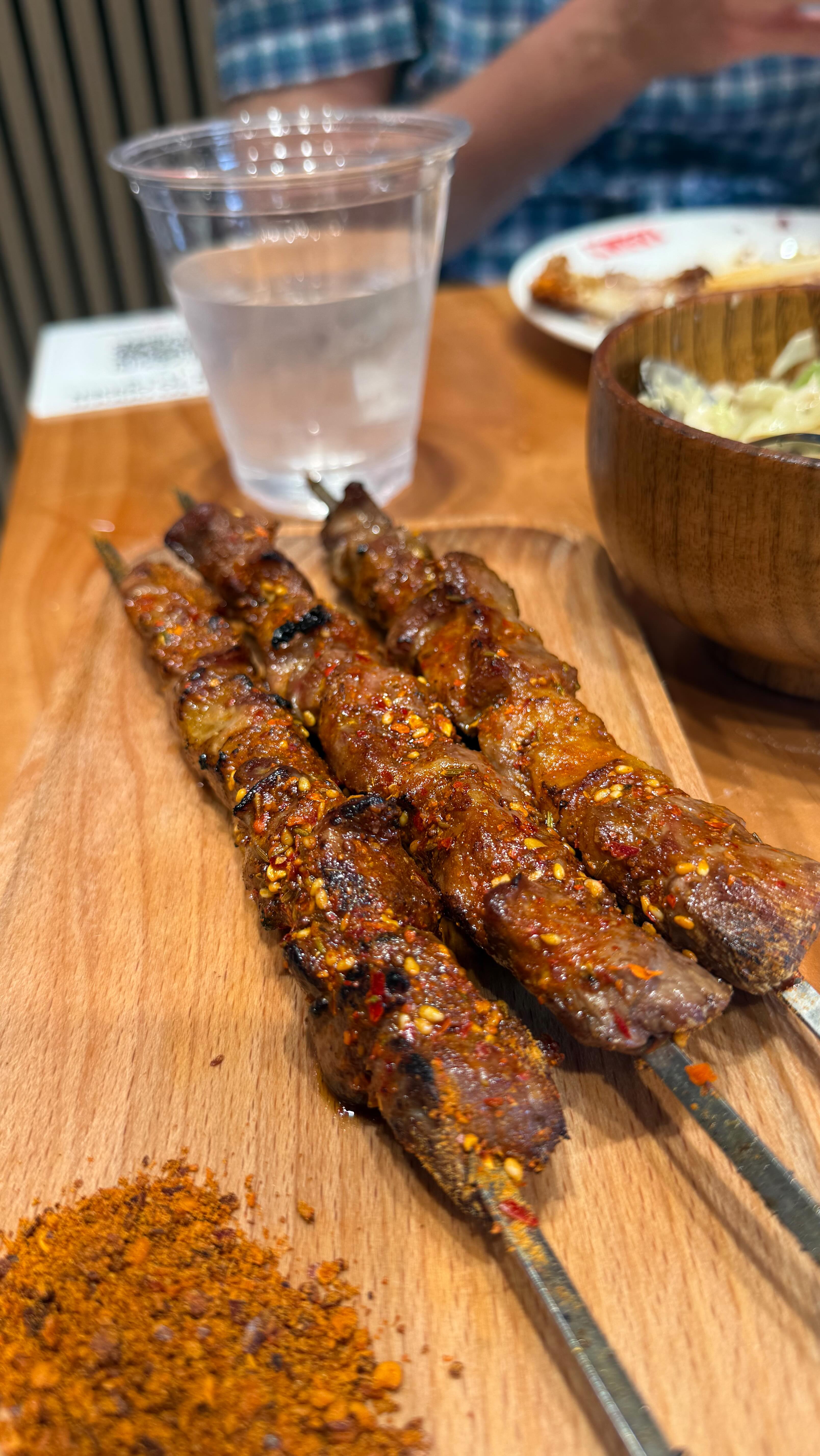 Another long drive to keep up with this LA Times 101 Best Restaurants list 🍖
Number 95 — M Joy in San Gabriel 🤩 I’ve never had so much lamb in my life! It was good but that coleslaw may have been my favorite 🚗 Parking Situation: Convenient Parking in underground structure 🙌🏼