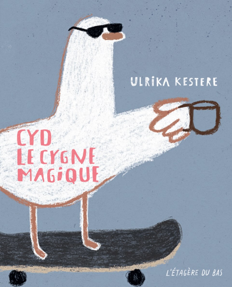 Le mois prochain, « Cyd le cygne magique » fera son entrée en librairie et sur notre boutique en ligne. C’est le 6e album de la talentueuse @ulrikakestere et, comme d’habitude, Ulrika nous propose une histoire originale, drôle et qui donne à réfléchir… le tout dans un graphisme élégant et particulièrement soigné. Dans l’équipe, on l’adore ! En ce moment, vous pouvez le commander en prévente (sur le lien en bio) dans le cadre de notre campagne de financement participatif @ulule. La traduction du suédois est de @mariannesegol. 32 pages, 15€, dès 5 ans. #letageredubas #cydlecygnemagique #ulrikakestere #litteraturejeunesse #harmoniamundi
