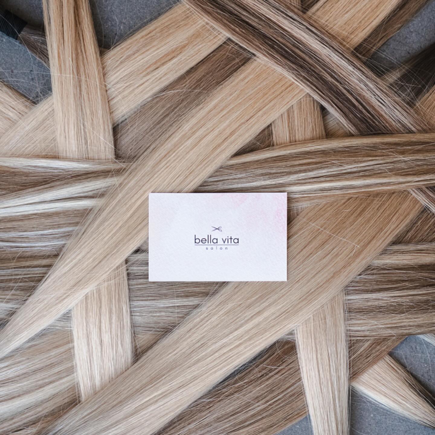 Salon Bella Vita ✨
Letterlijk vertaald: Salon waar je je mooi voelt en geniet van het leven 🤍
Stap binnen, laat de drukte achter je en geef jezelf het moment dat je verdient.
Bij Salon Bella Vita draait alles om ontspanning, schoonheid en pure verwennerij.
Gun jezelf die glow ✨
#salonbellavita #selfcare #beautytime #genieten #mooieleven #relax #youmatter