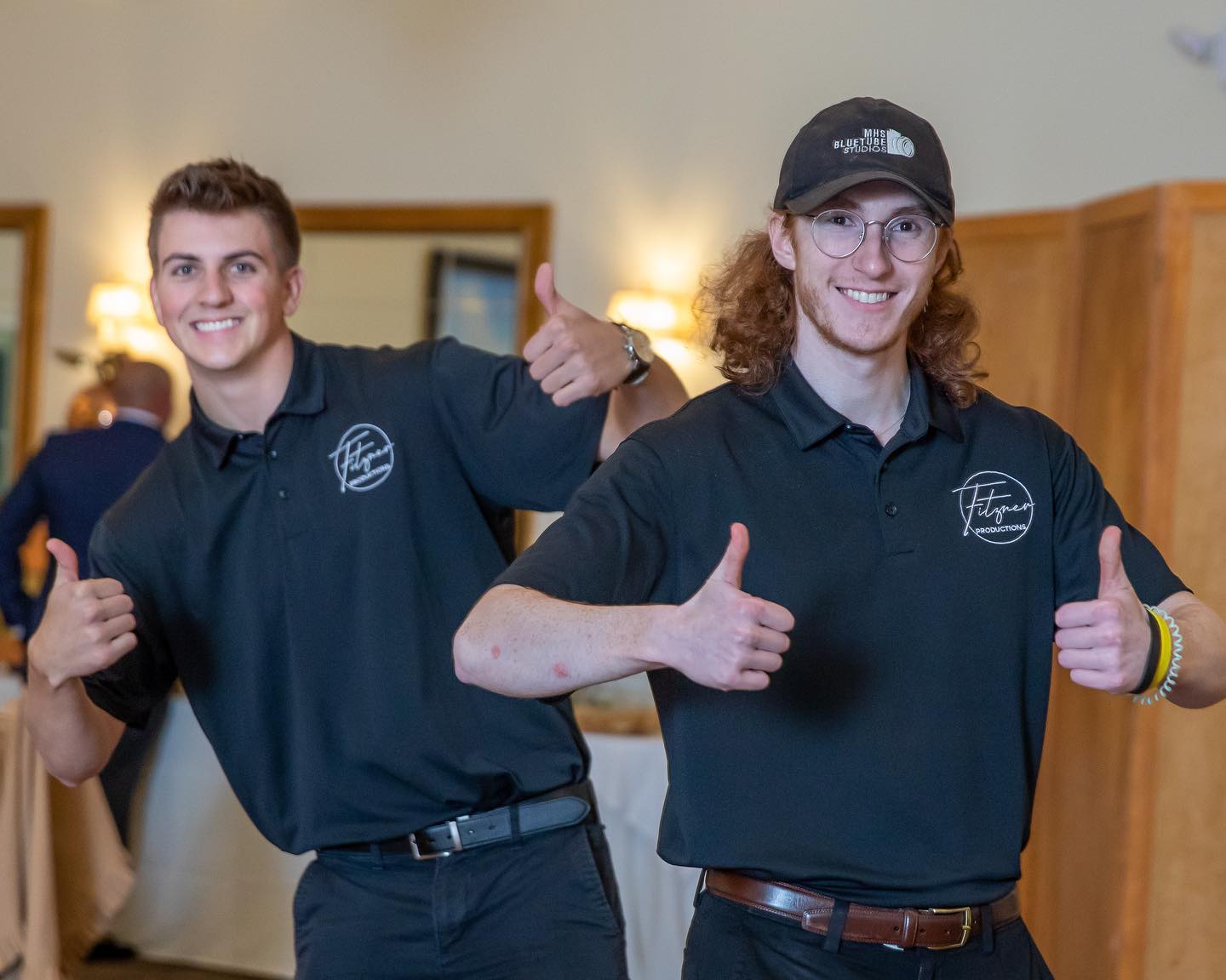 As the year comes to an end, I wanted to take the opportunity to show some love to all of the videographers that have helped film the 20+ weddings that we’ve done this year.
Without the help from this team, the high-quality content that we provide for all our clients would not be possible.
To our clients, if you see a familiar face make sure to give them a shout!
I cannot wait to continue working and building this network as we head into 2023.
#weddingvideography #weddingvideographer #smallbusinessowner