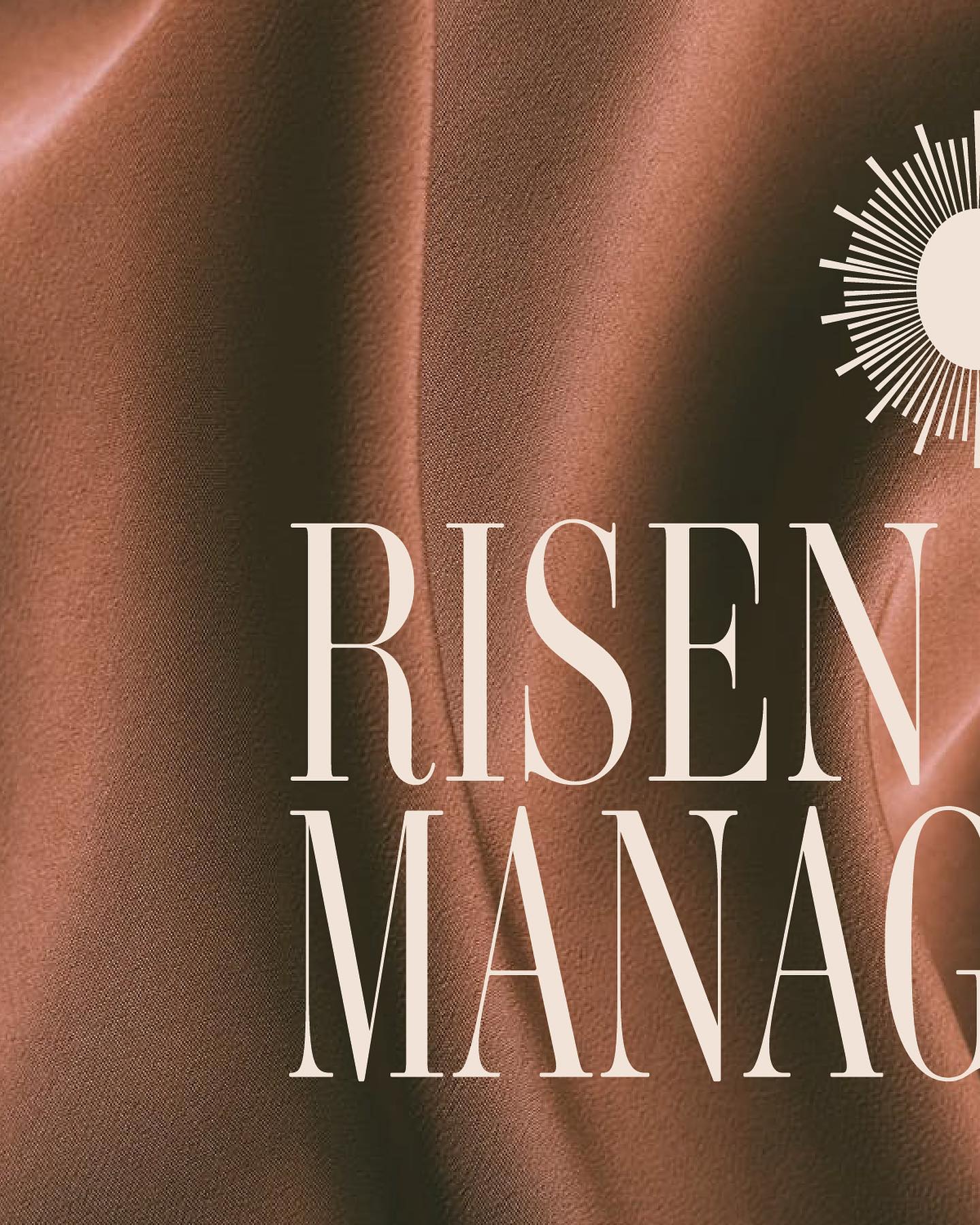 Happy Monday!
I feel like I’ve been gone forever, but was definitely needing a little break 😅 Just wanted to pop in and share the most recent brand design I just finished doing!
Working with @risenmediamgmt to create a brand she loved was amazing! And I’m so excited to finally share it!
•
•
•
•
#digitalcreator #kansasgraphicdesigner #digitaldesigner #brandingstudio #kansasbrandingdesign #graphicdesignergroup #digitalcreative #kansascreative #graphicdesignreels #graphicdesignersofinstagram #freelancingfemales #smallbusinessbranding #smallbusinessbrand #creativeentrepreneur #womenindesign #socialmediamanager #socialmediabranding