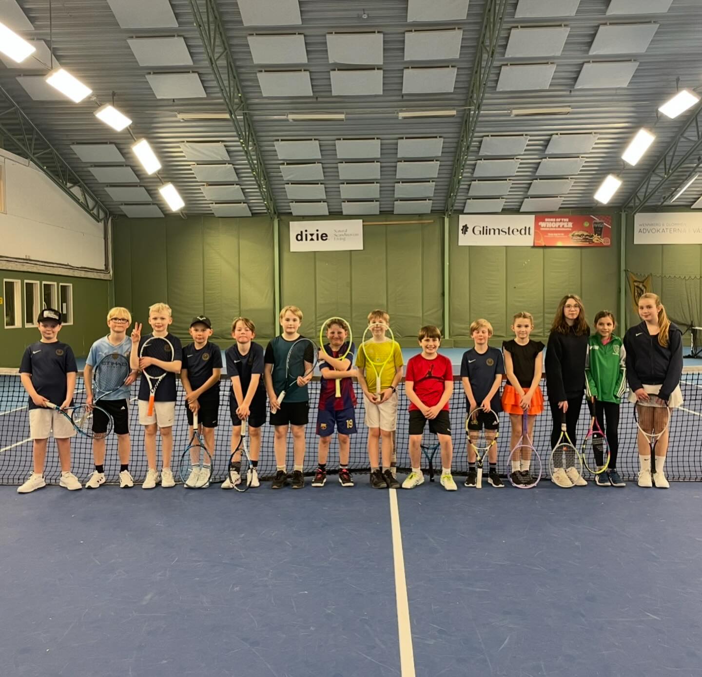 Grym pizzakväll med god pizza från @ilovepizzase 💪🏻