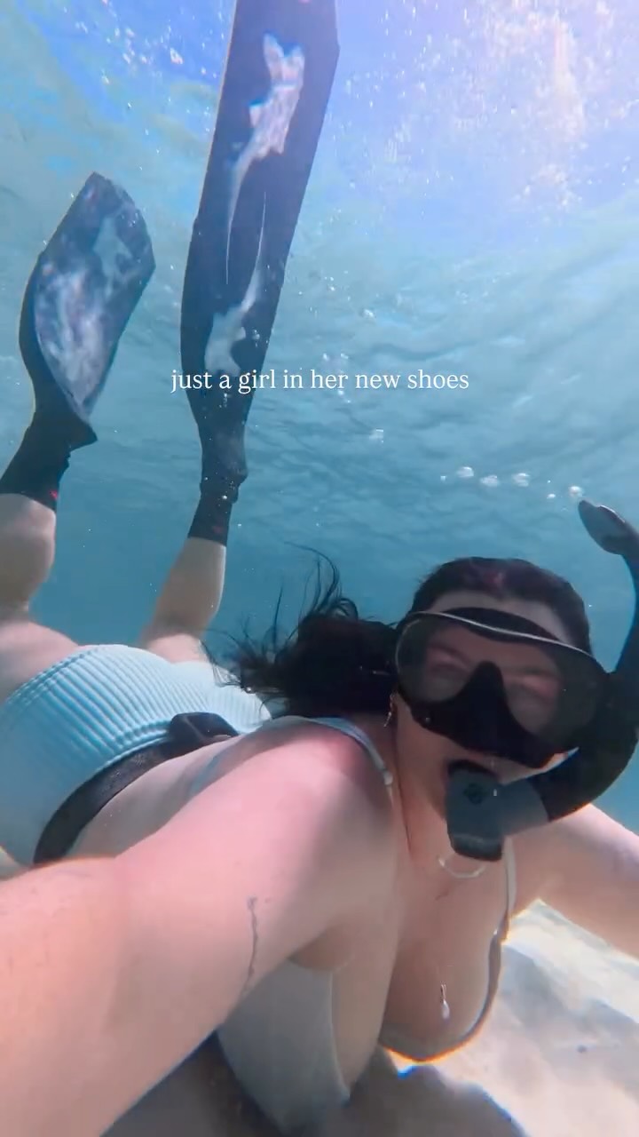 Just a girl in her new shoes…
& these ones are limited edition 🦈✨