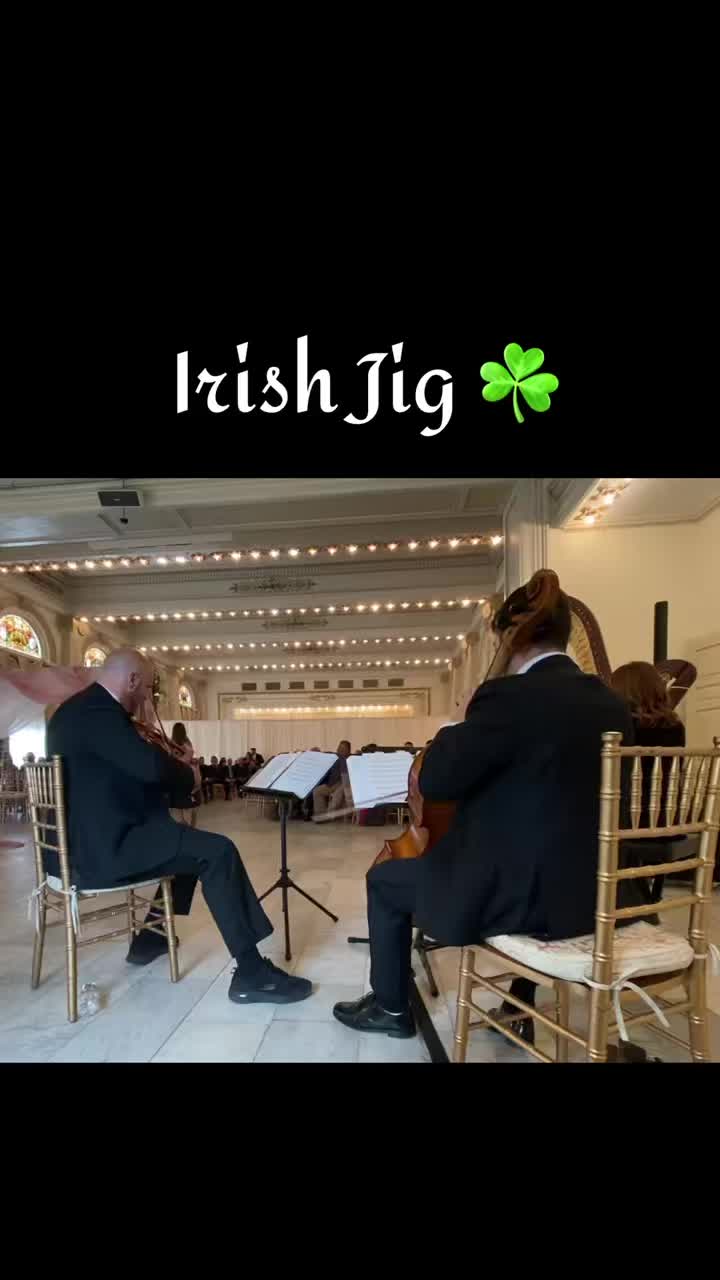 Wishing you a Happy St. Patrick’s Day filled with good music, good company, and a little bit of luck 💚
#StPatricksDay #IrishMusic #HarpTrio #LiveMusic #HarpistLife #MusiciansOfFacebook #CelticVibes