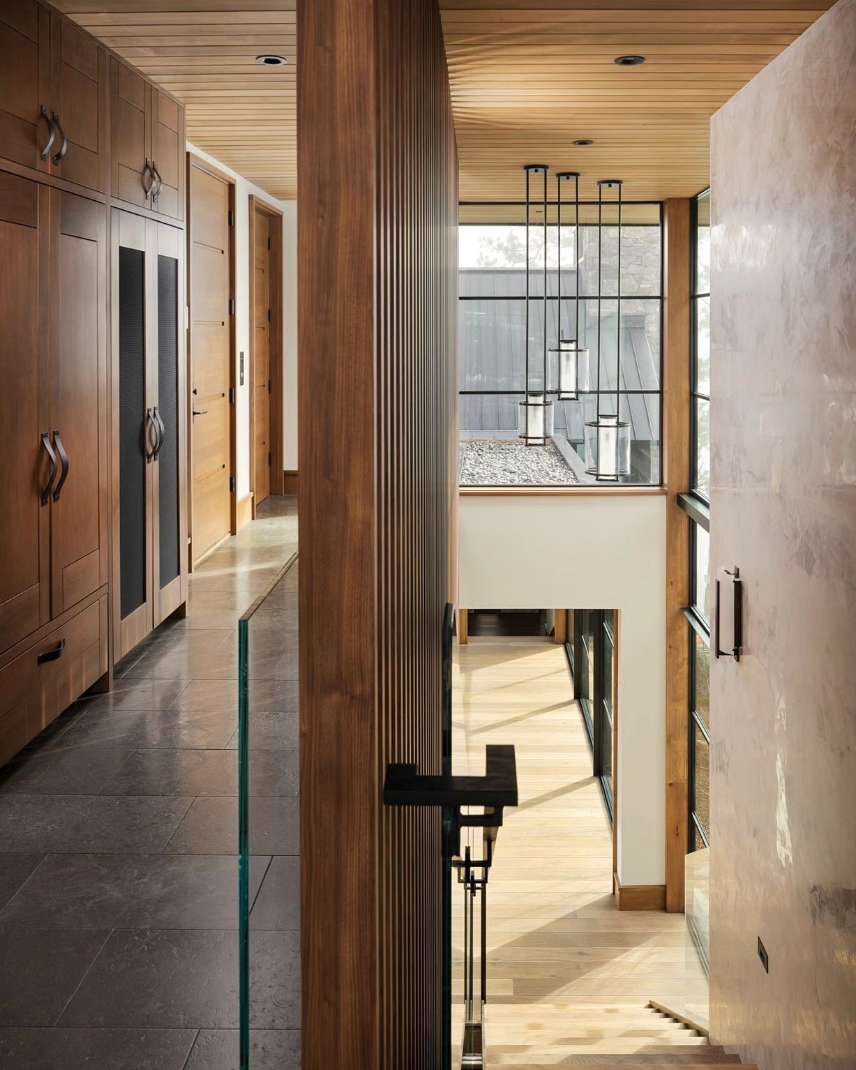 All in the details ✨️
📸: @bradscottvisuals
.
.
.
#generalcontractor #laketahoe #lakefronthomes #laketahoeconstruction #sierracon