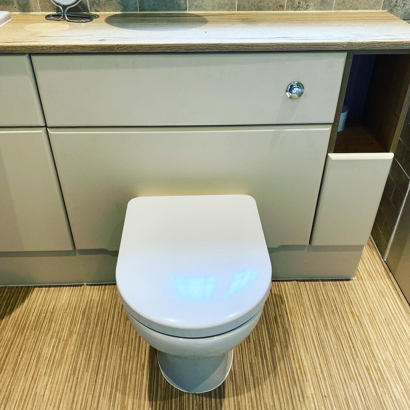 Replacement hidden toilet cistern. Out with the old and in with the new 🚽
👉Follow @stembridgeplumbing 👋
👉Follow @stembridgeplumbing 👋
❤️Double tap❤️
❤️Double tap❤️
____________________________________
👉 Follow @stembridgeplumbing
👉 Follow @stembridgeplumbing
👉 Follow @stembridgeplumbing
____________________________________
👥 Tag a Friend
🛎 Turn on Post Notifications
👨💻 Save to Look at Later
____________________________________
#plumber #heatingengineer #heating #gas #gasengineer #hotwater #radiator #boiler #toilet #cistern #service #boilerservice #local #angmering #rustington #eastpreston #arundel #chichester #bognorregis #bathroom #bathroominstallation #gasman