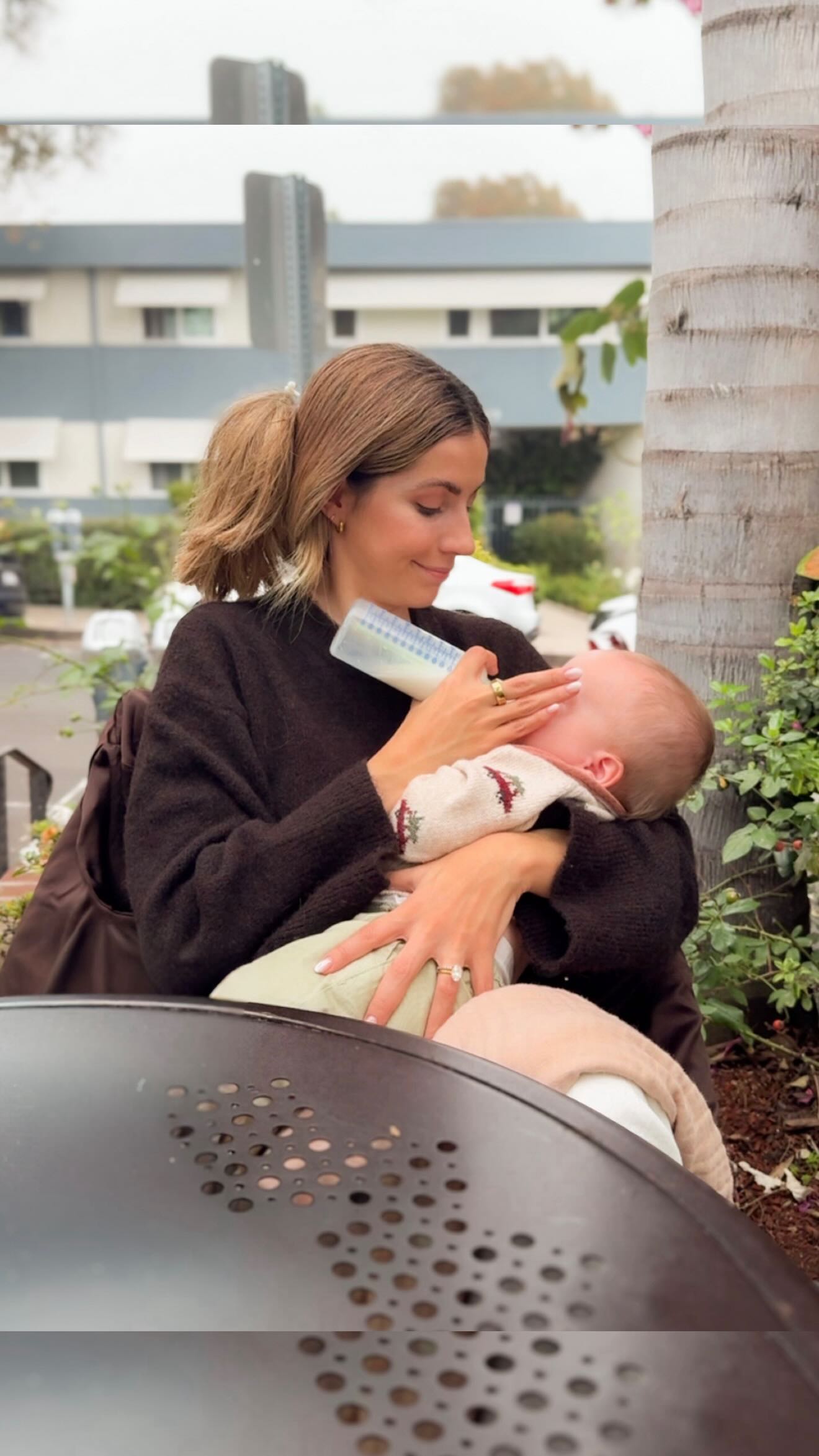 11 months in and I feel like I’m JUST getting to the REAL fun moments! How do people go from “never again” to “one more” 😅😂 ??
#newmomlife❤️ #funnymom #postpartummom #relatablemom #postpartumsupport