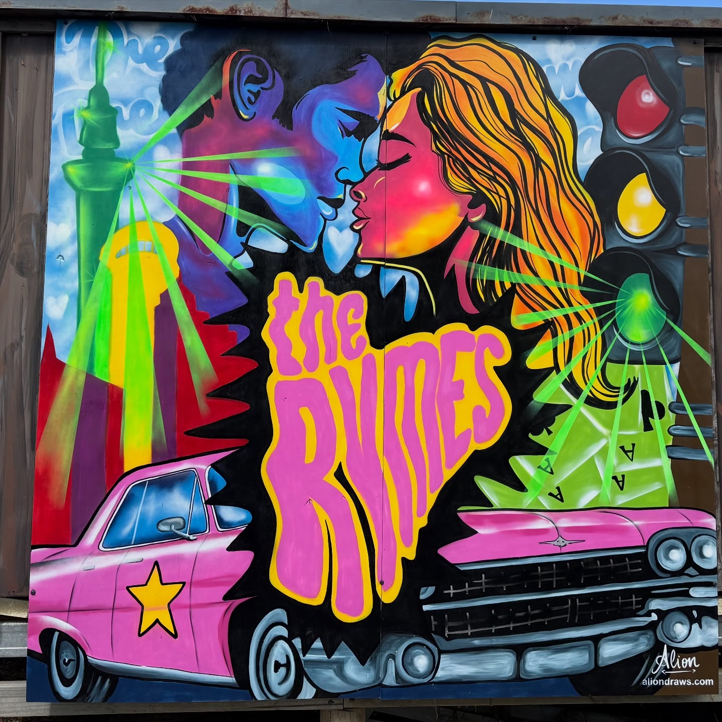 A mural piece created as the backdrop for the upcoming music video “Green Lights” by The RVMES band.
We had an absolutely blessed and fun day on set—full of creativity, laughter, and great energy. I can’t wait to see the final result come to life! 🎬✨💚
Thank you, guys! I am honored to be part of it!
@thervmesband
@unidosdeaotearoa
@nzsambapassion