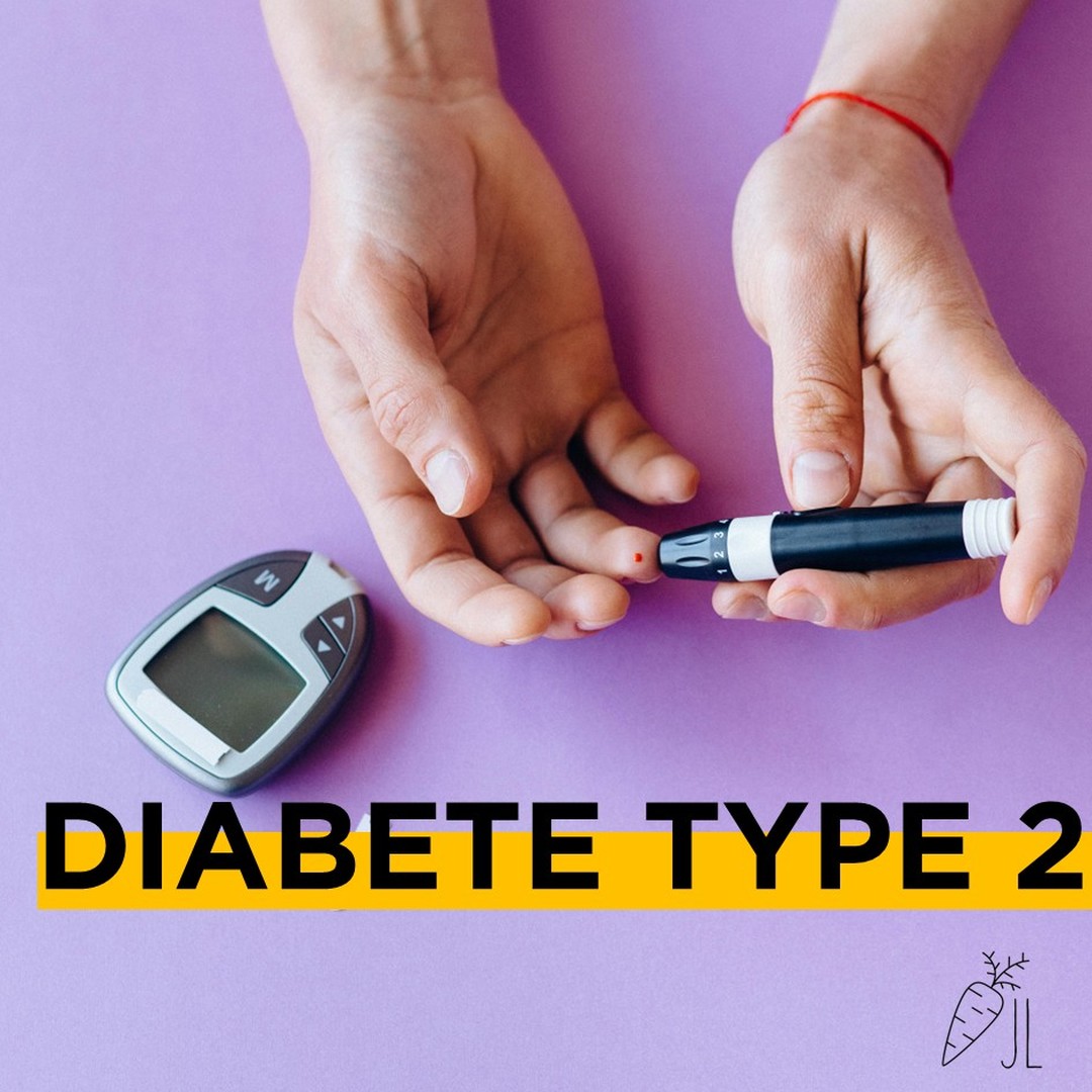 Le diabète de type 2 n'est pas une fatalité ! 🌱💪 Avec une approche holistique, il est possible de réduire son développement et les complications.
Adopter une alimentation équilibrée, privilégier les aliments à faible IG, intégrer des graisses saines, et pratiquer une activité physique régulière peuvent transformer votre santé.
La naturopathie offre de nombreux outils pour accompagner cette démarche, réduire l'inflammation et soutenir la fonction métabolique. 🌿✨
#DiabèteDeType2 #Naturopathie #AlimentationSaine #BienÊtre #Sucre #Glycémie #Diabète #Insuline