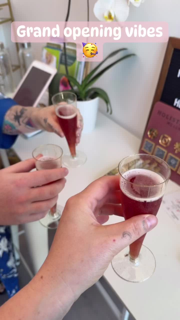 Basking in this beautiful day and I’m so grateful for all the continued blessings ☀️
#grandopening #goodvibes #holisticwellness #atascocitatx