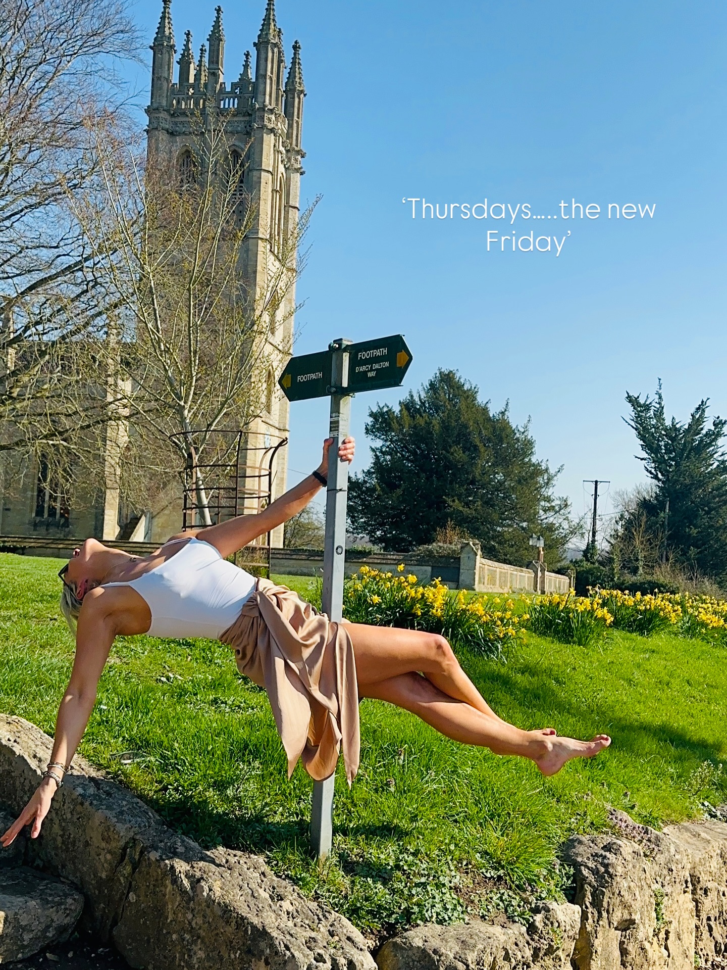 Showcasing the Spring sunshine and the revamped @thechequerschurchill.
☀️
We were lucky enough to have a private tour with their head chef, showing off the most fabulous glow up from the cellar to the private dining rooms.
🌷
Why this pub should be on your bucket list this Spring:
1. Incredible views of All Saints church.
2. Quirky original art work decorating the dining areas.
3. Secret spaces for private parties.
4. Pop up events all year round.
5. A beautiful sun trap patio for alfresco dining.
6. The scotch egg!!
#cotswoldpubs #cotswoldstyle #thursdaysthenewfriday #explore #instafood #hiddengems #wheretoeat #weekendinspo